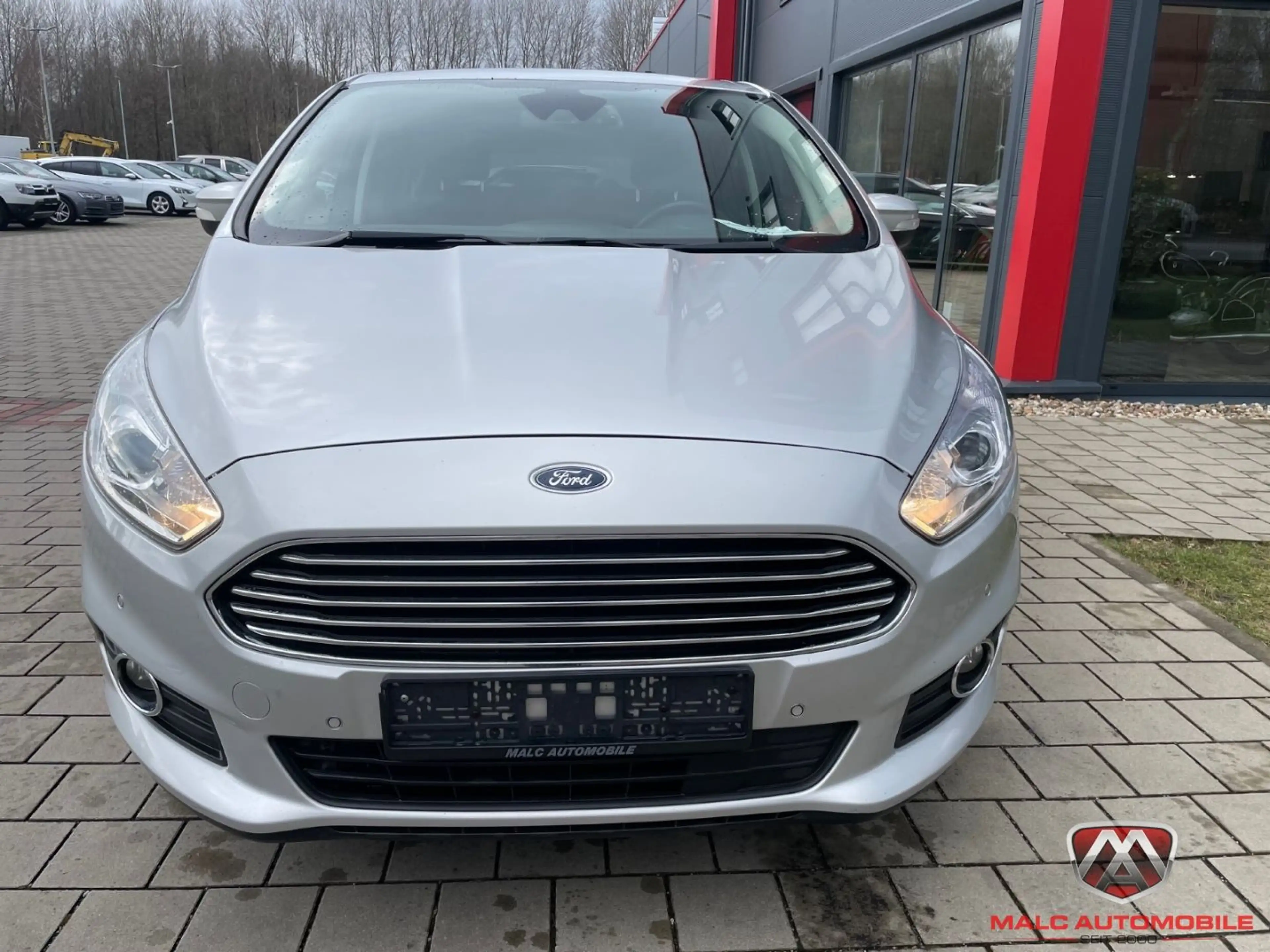Ford S-Max Business 2.0 TDCi Navi/8 fach reif. — photo 2