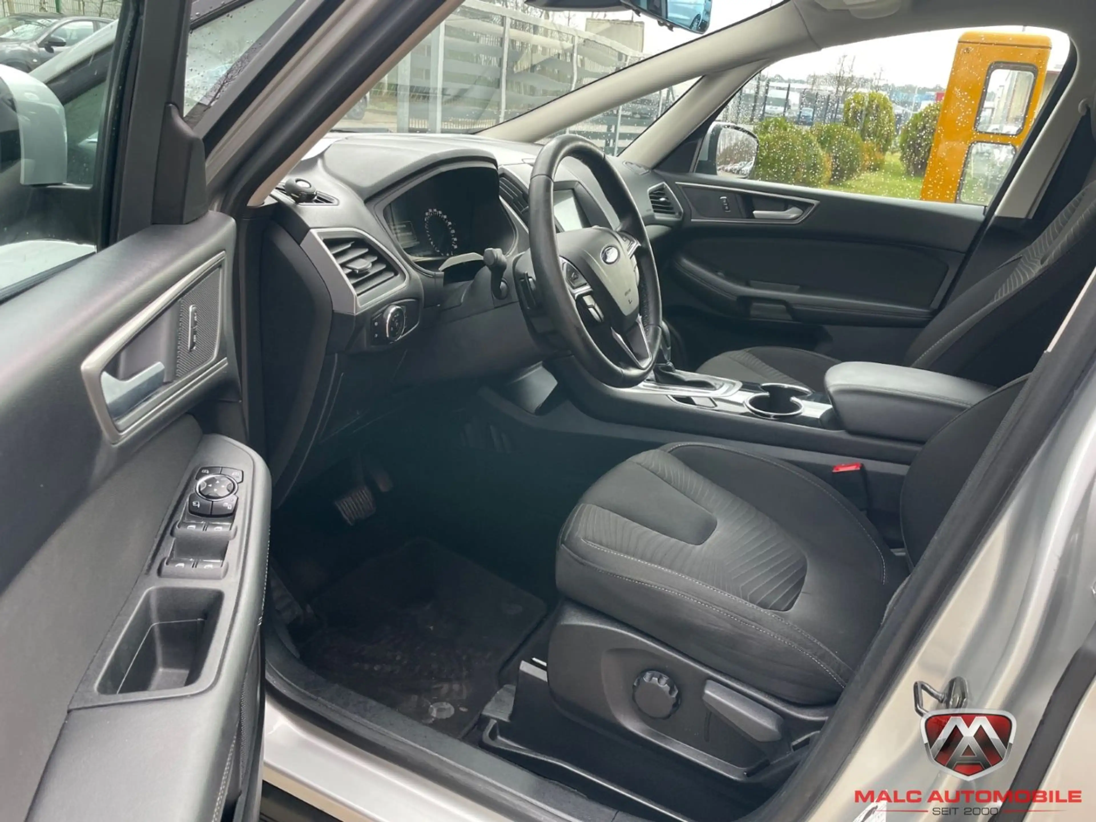 Ford S-Max Business 2.0 TDCi Navi/8 fach reif. — photo 5