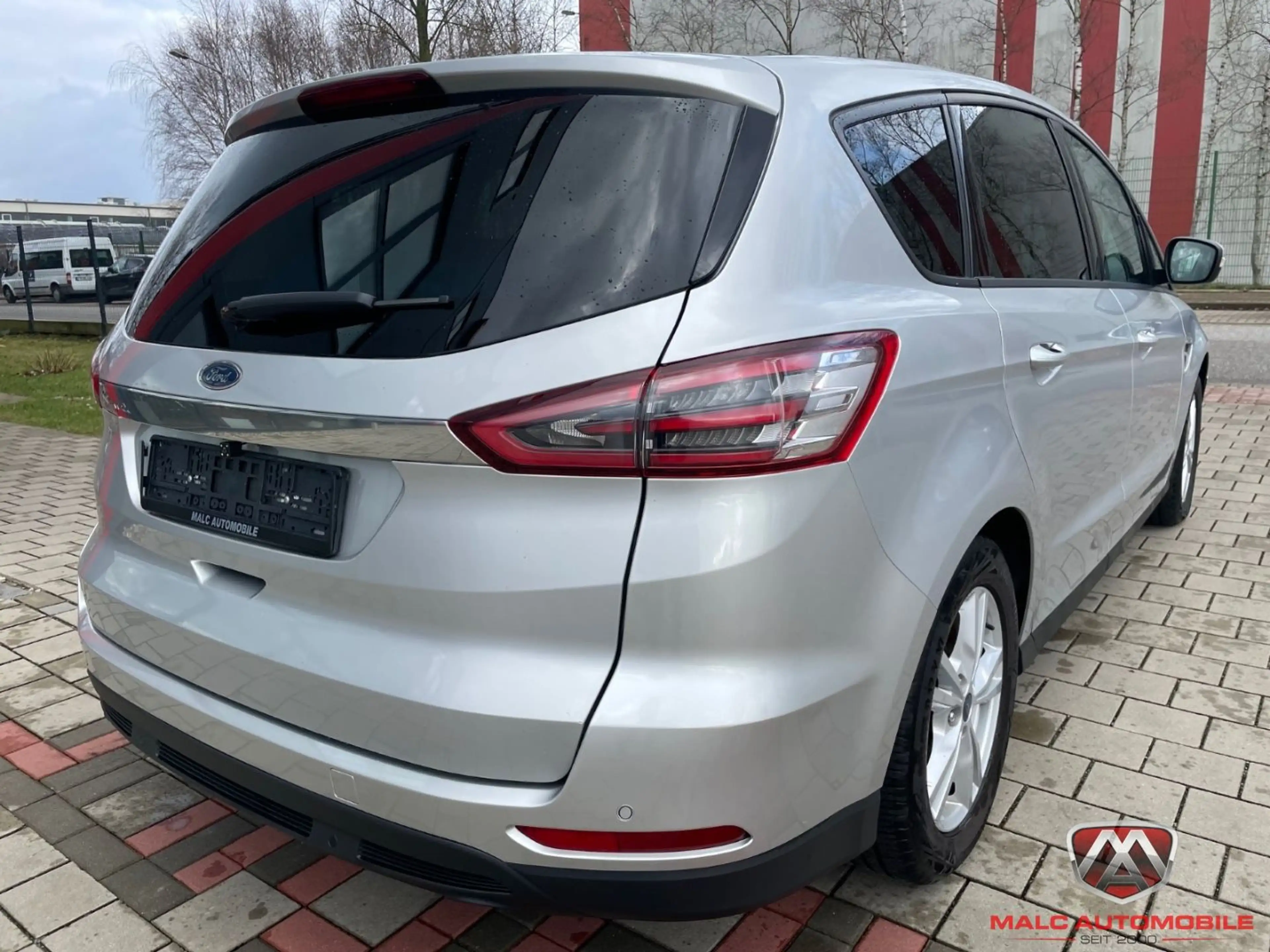 Ford S-Max Business 2.0 TDCi Navi/8 fach reif. — photo 10