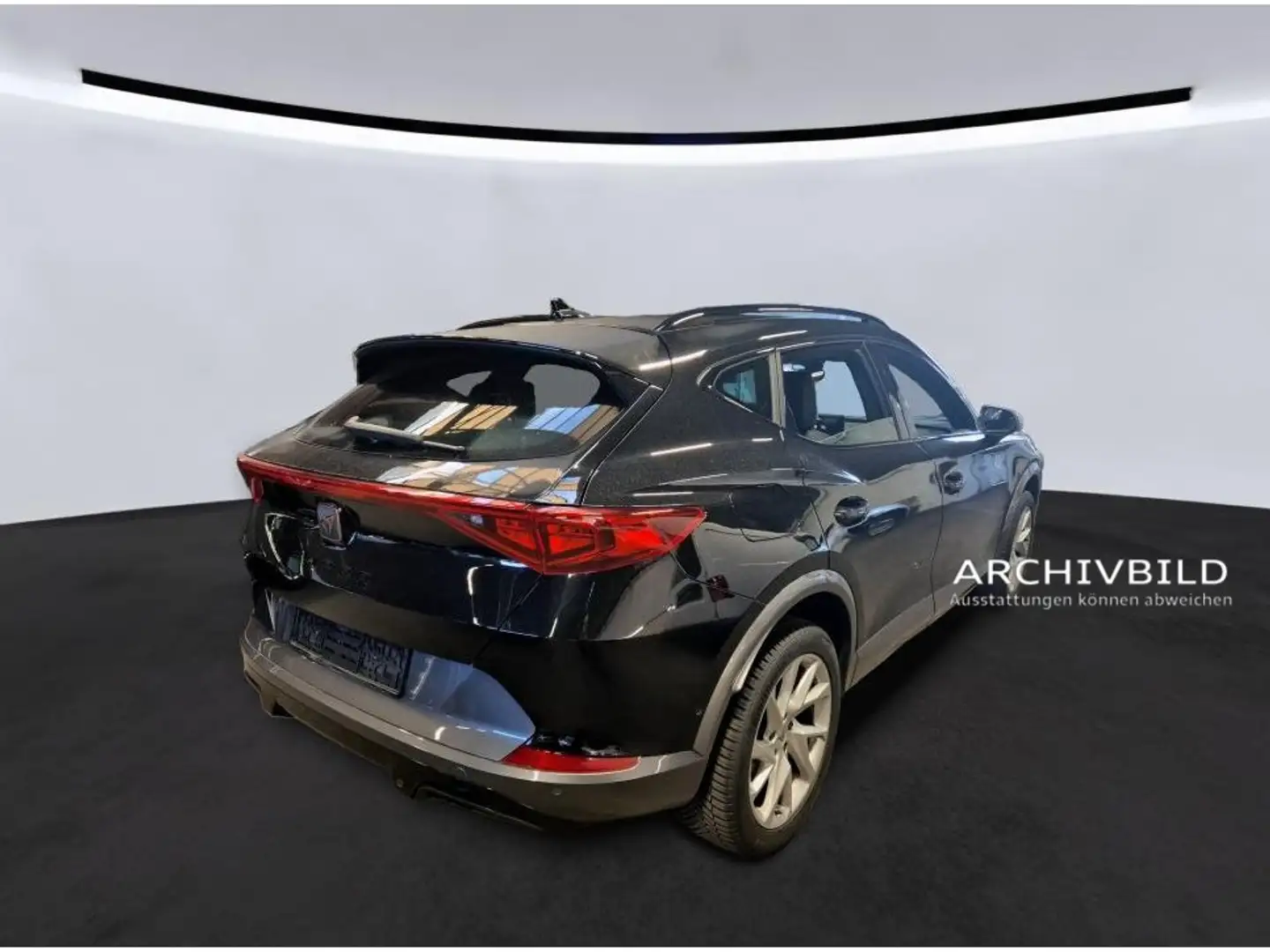 CUPRA Formentor DSG NAVI KAM 360° LEDER ACC VIRT SH Schwarz - 2