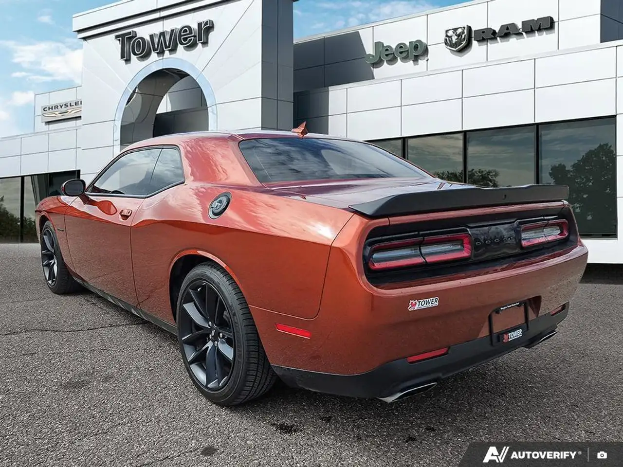 Dodge Challenger photo Dodge Challenger