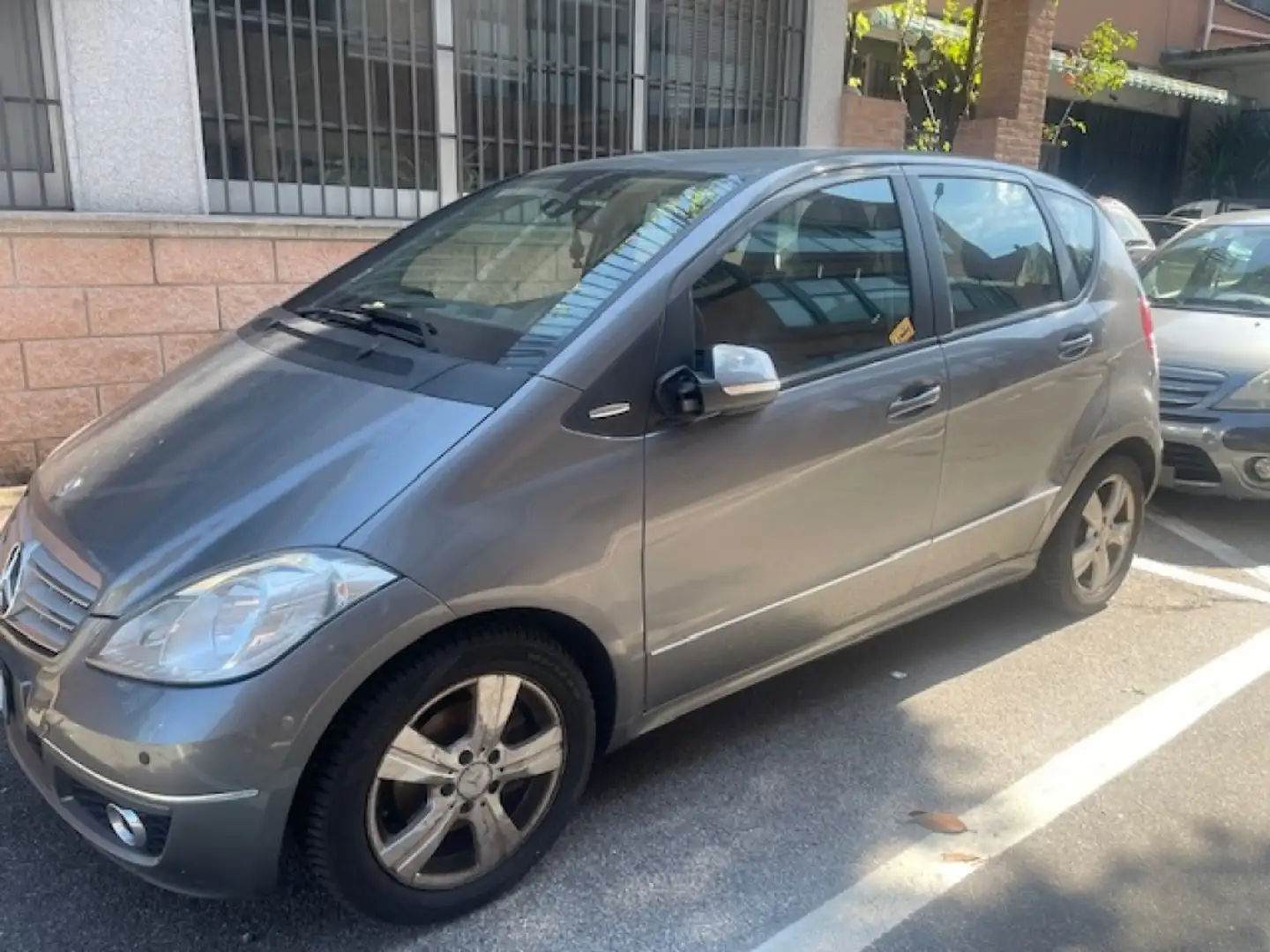 Mercedes-Benz A 180 CDI Avantgarde Grigio - 2