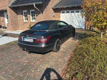 E 250 CGI Cabrio BlueEFFICIENCY Automatik Elegance