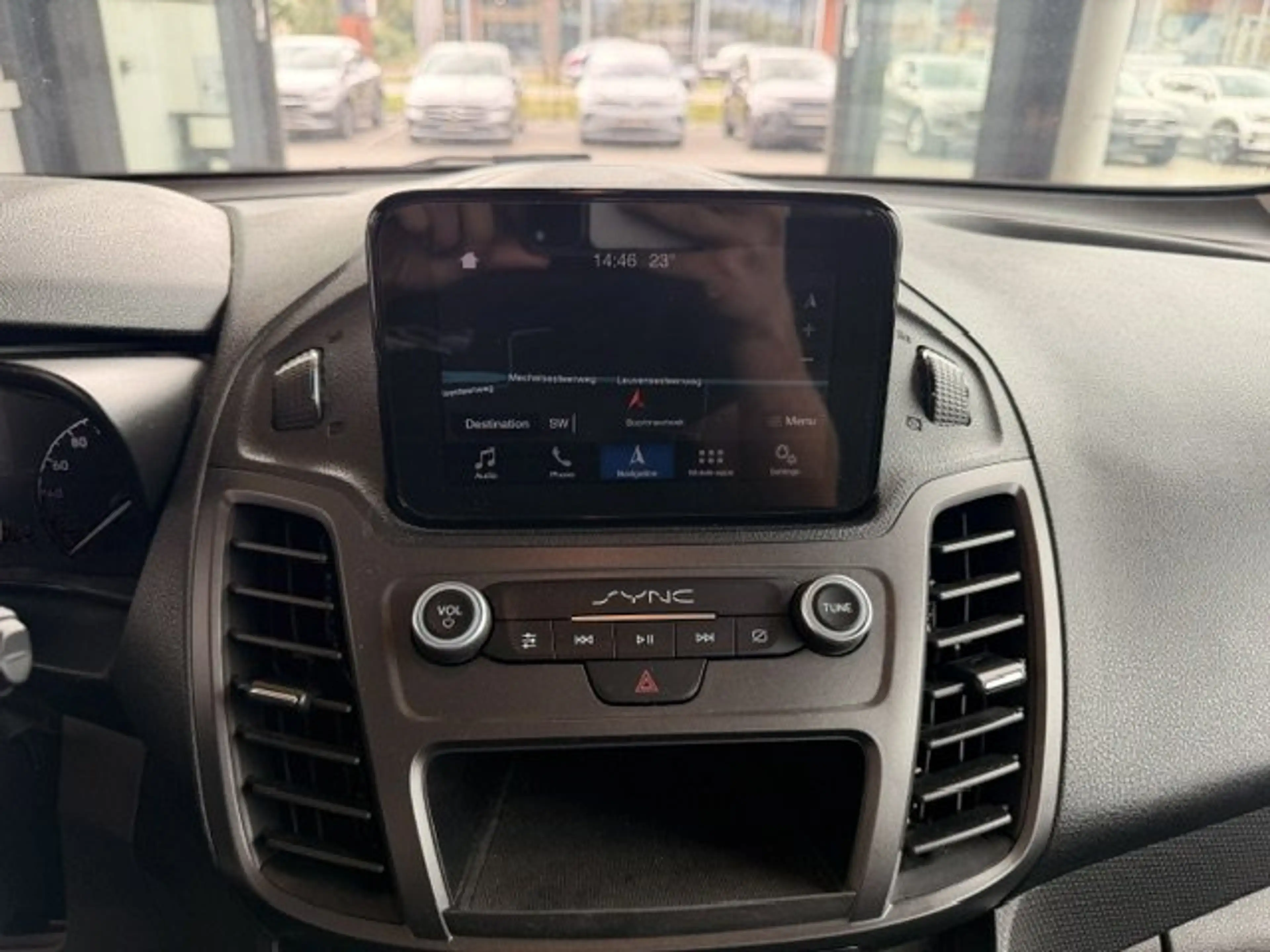 Ford Tourneo Connect TITANIUM BENZINE NAVIGATIE — photo 15