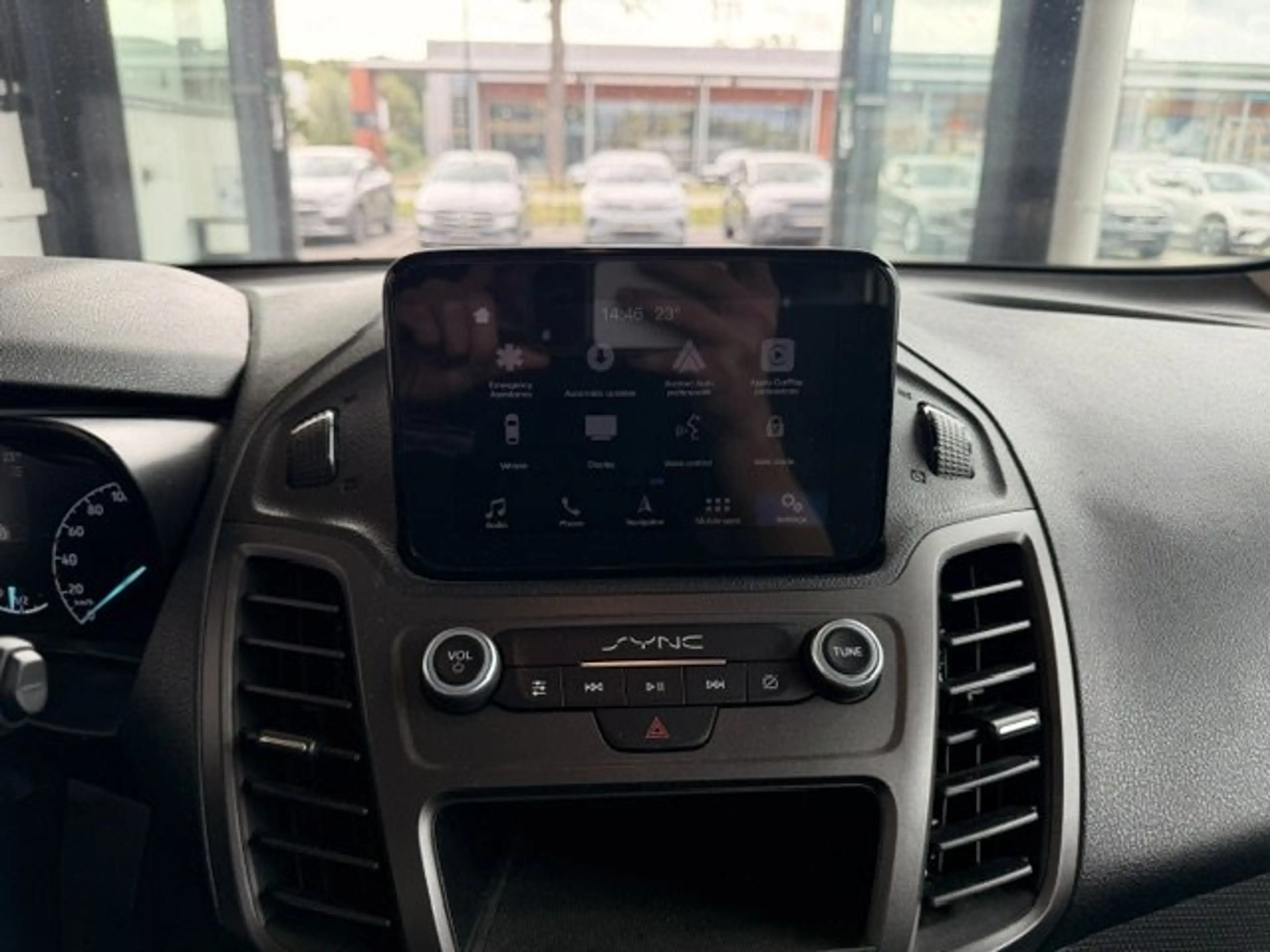 Ford Tourneo Connect TITANIUM BENZINE NAVIGATIE — photo 13