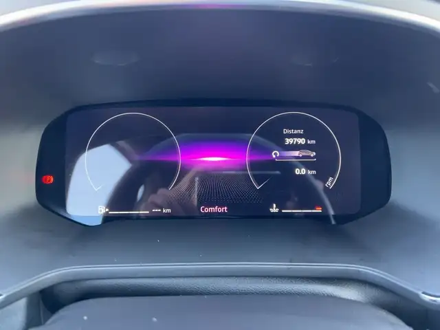 Renault Captur view 13