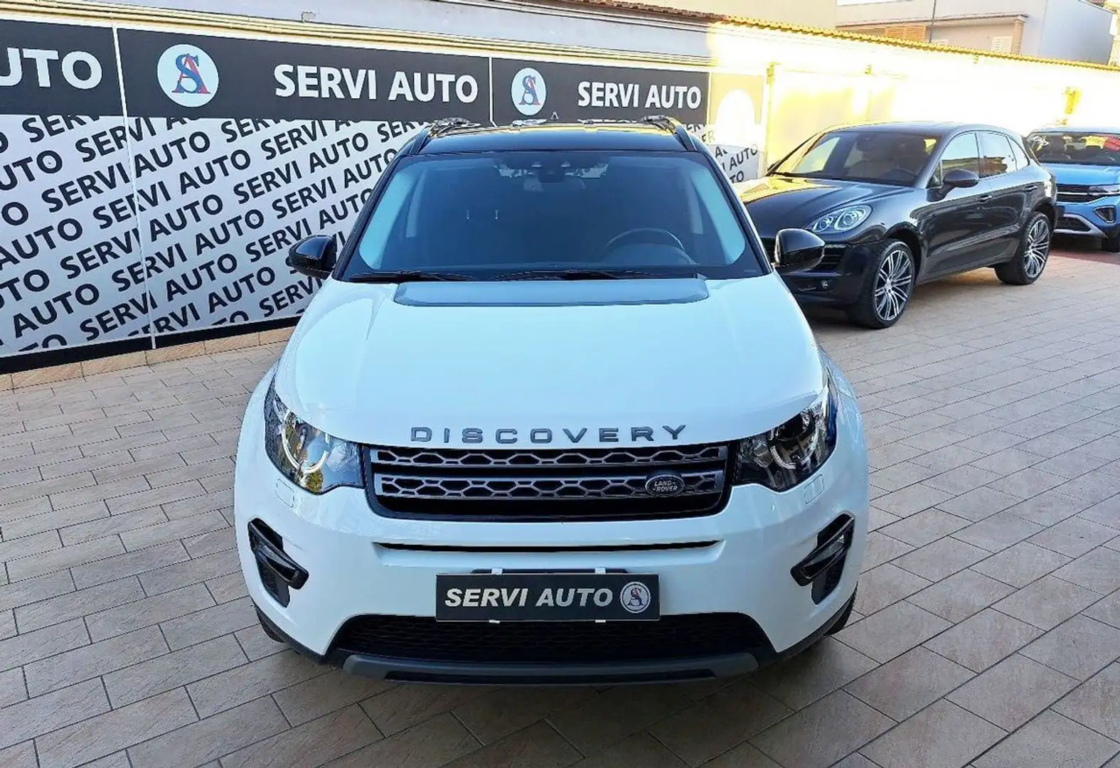 Land Rover Discovery Sport 2.0 TD4 150 Auto Business Edition Pure Weiß - 2
