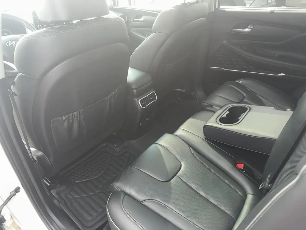 Hyundai SANTA FE снимка Hyundai SANTA FE