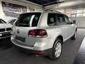 Volkswagen Touareg V6 FSI Tiptronic * 2 BESITZ * VOLLSTÄNDIGE SERV... Silber - thumbnail 4