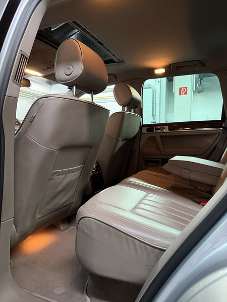 Volkswagen Touareg V6 FSI Tiptronic * 2 BESITZ * VOLLSTÄNDIGE SERV... — photo 14