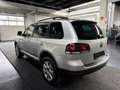 Volkswagen Touareg V6 FSI Tiptronic * 2 BESITZ * VOLLSTÄNDIGE SERV... Silber - thumbnail 5