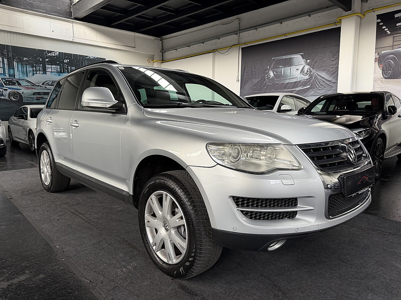 Volkswagen Touareg V6 FSI Tiptronic * 2 BESITZ * VOLLSTÄNDIGE SERV... — photo 2