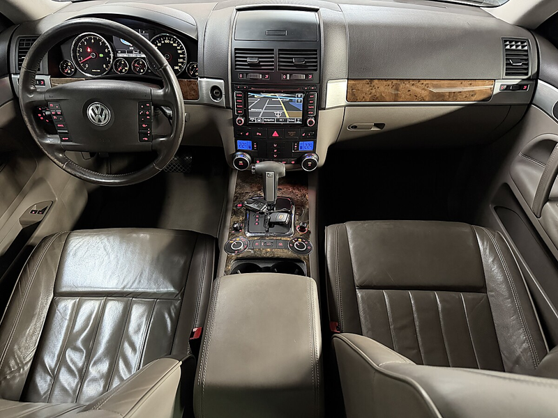 Volkswagen Touareg V6 FSI Tiptronic * 2 BESITZ * VOLLSTÄNDIGE SERV... — photo 9