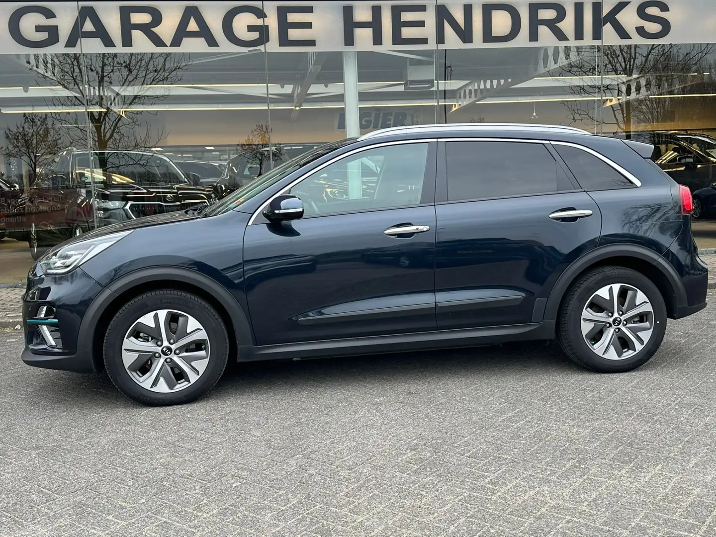 Kia e-Niro ExecutiveLine 64 kWh | SOH: 91,4% | 3 Fase | Trekh Bleu - 2