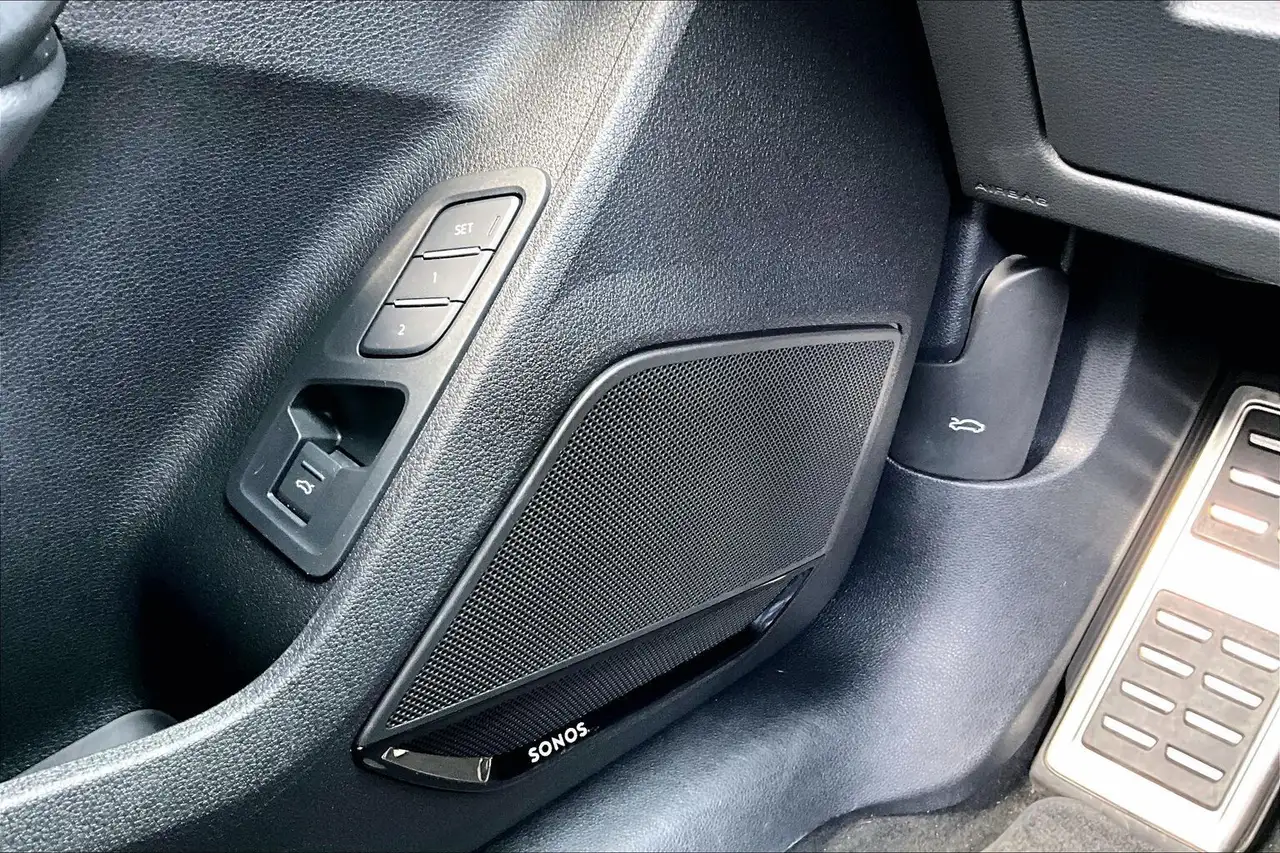 Audi Q3 снимка Audi Q3