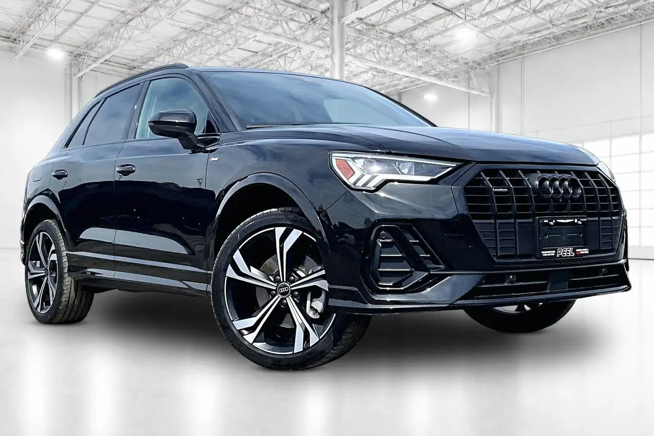 Audi Q3 снимка Audi Q3