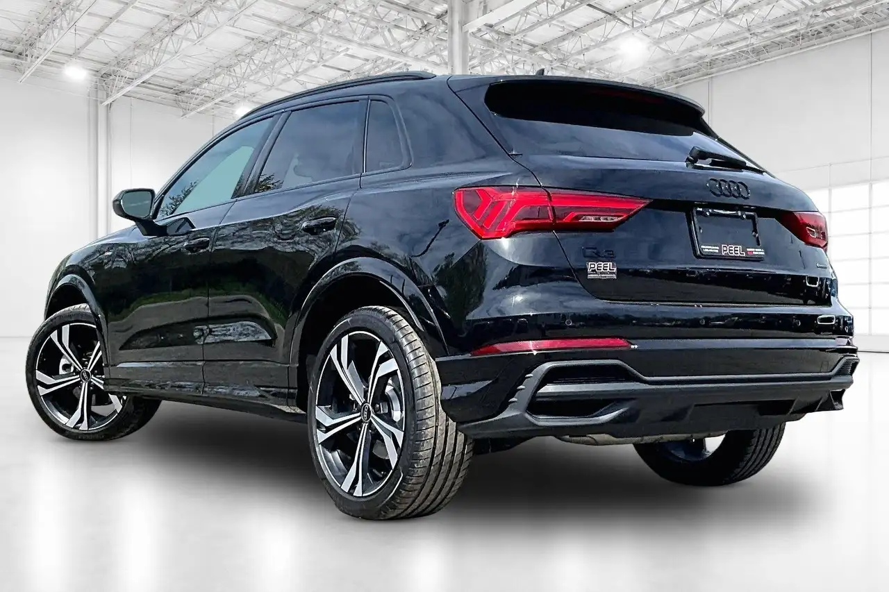 Audi Q3 снимка Audi Q3
