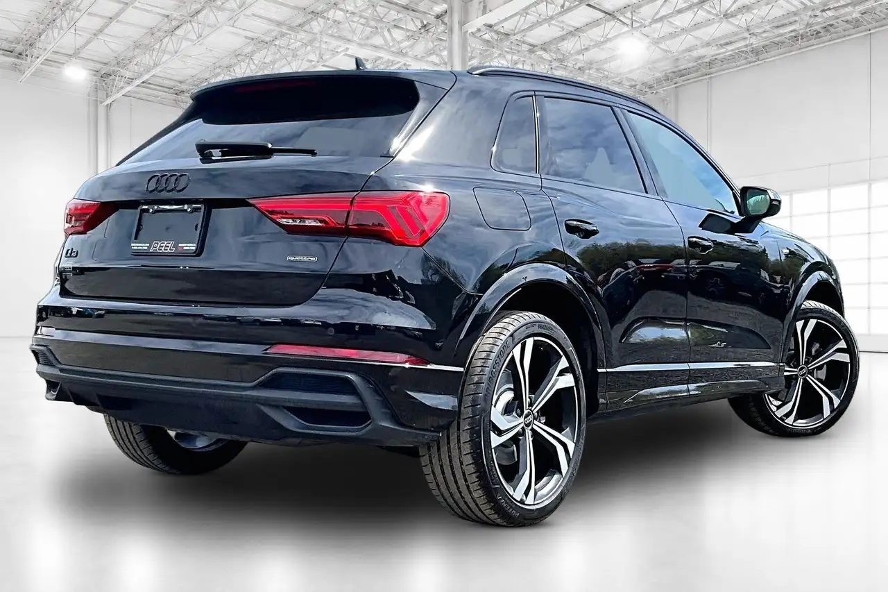 Audi Q3 снимка Audi Q3