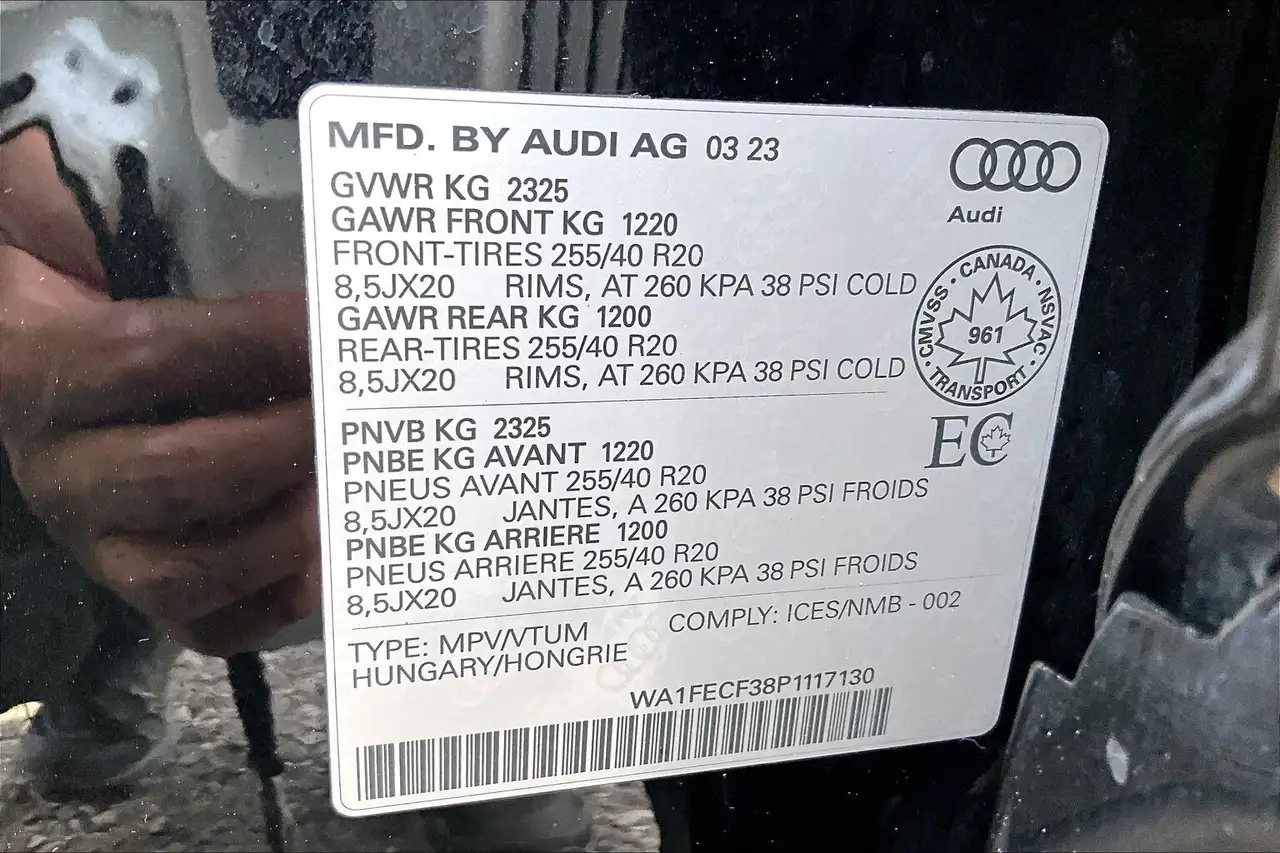 Audi Q3 снимка Audi Q3