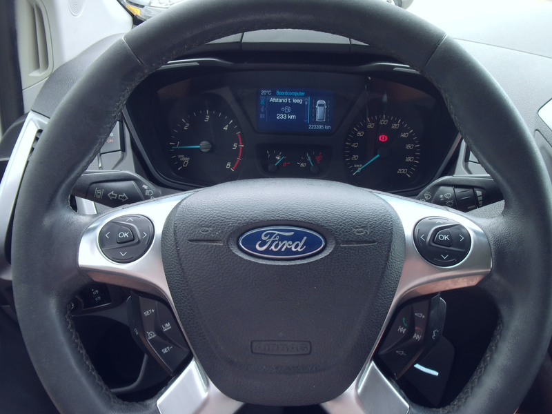 Ford Transit Custom 270 2.2 TDCI L1H1 Trend - Airco - Navigatie - 6 Ba — photo 28
