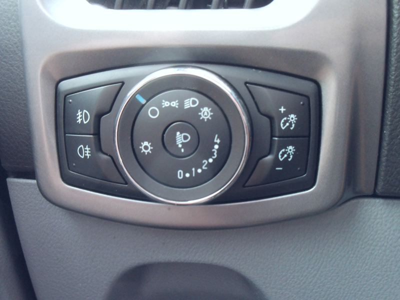 Ford Transit Custom 270 2.2 TDCI L1H1 Trend - Airco - Navigatie - 6 Ba — photo 27