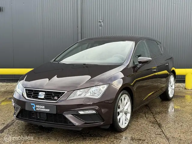 SEAT Leon 1.5 TSI ACT FR ACC | CARPLAY | NAVI | CAMERA