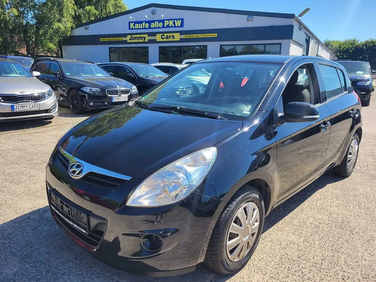 Hyundai i20 5-Türer 1.2 Classic Czarny - 1