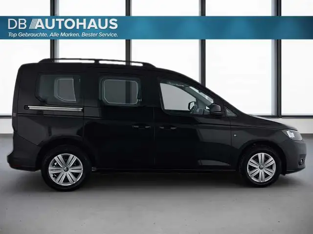 Volkswagen Caddy view 3