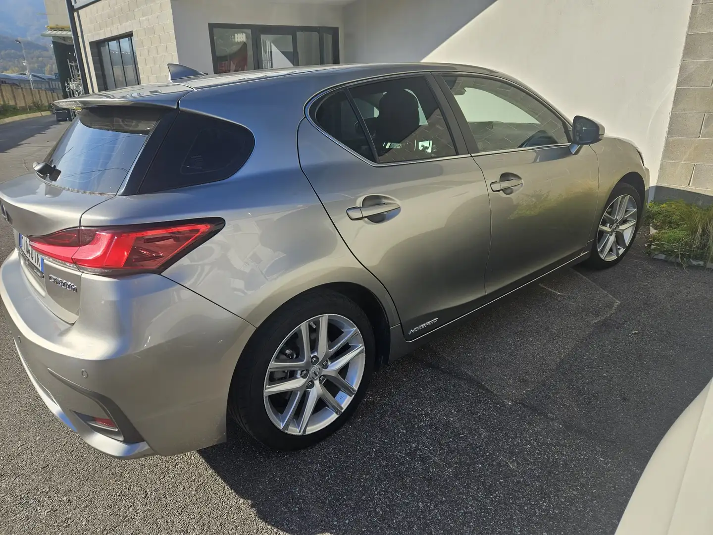Lexus CT 200h 1.8 hybrid Executive cvt - 2