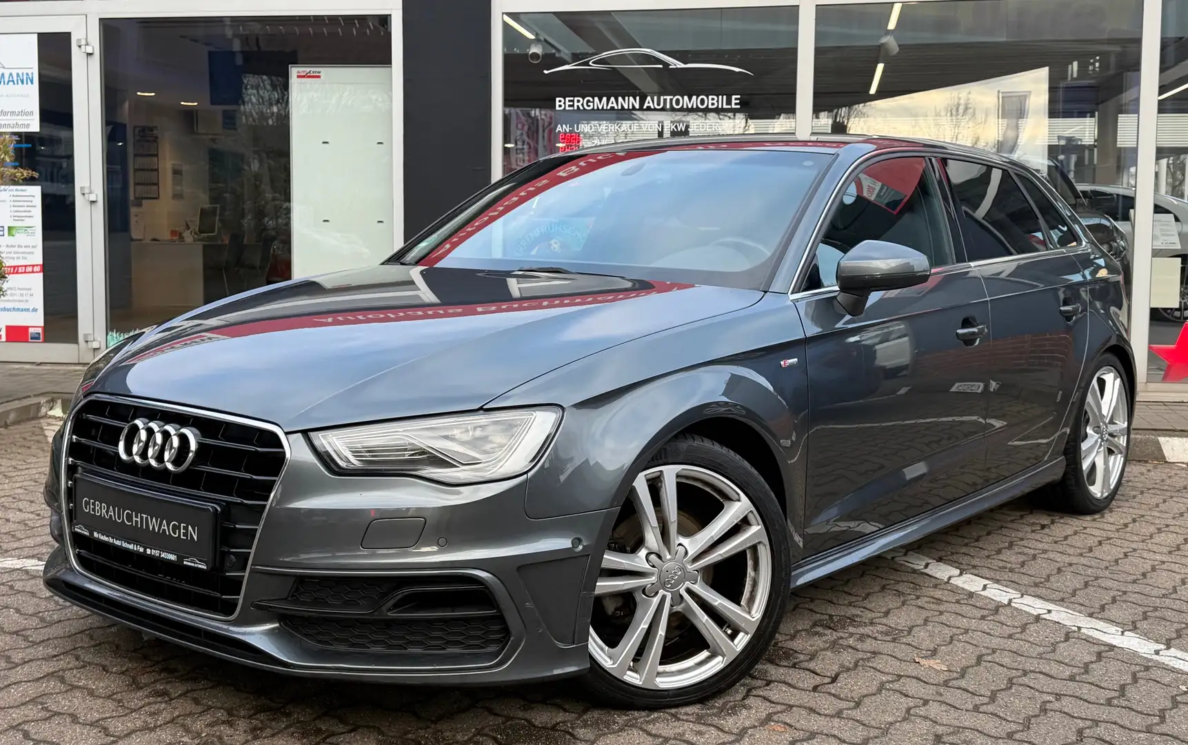 Audi A3 S line Sportpaket Automatik LED Navi SHZ 2-Hand Grau - 1