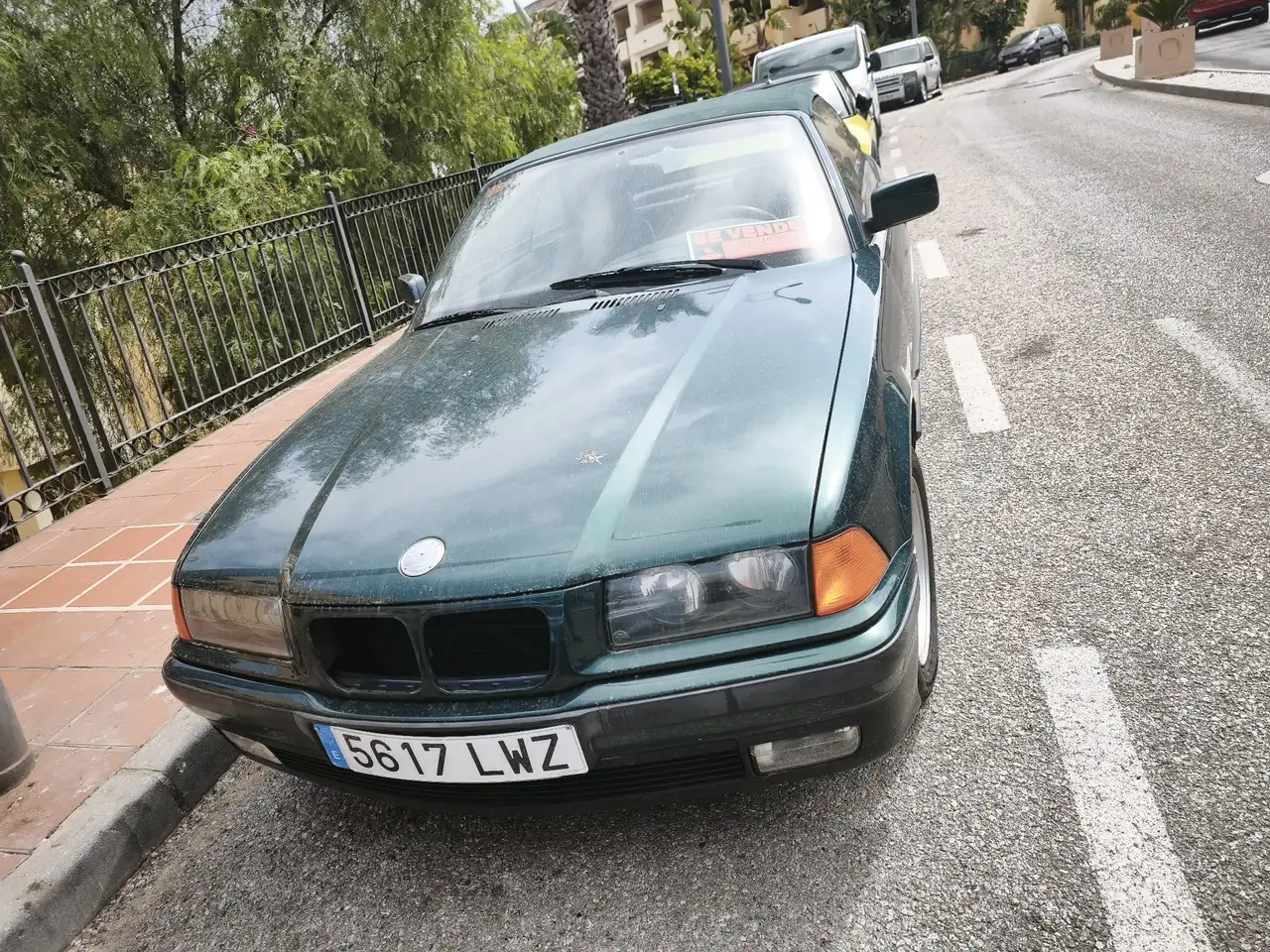 BMW 318i, foto 8