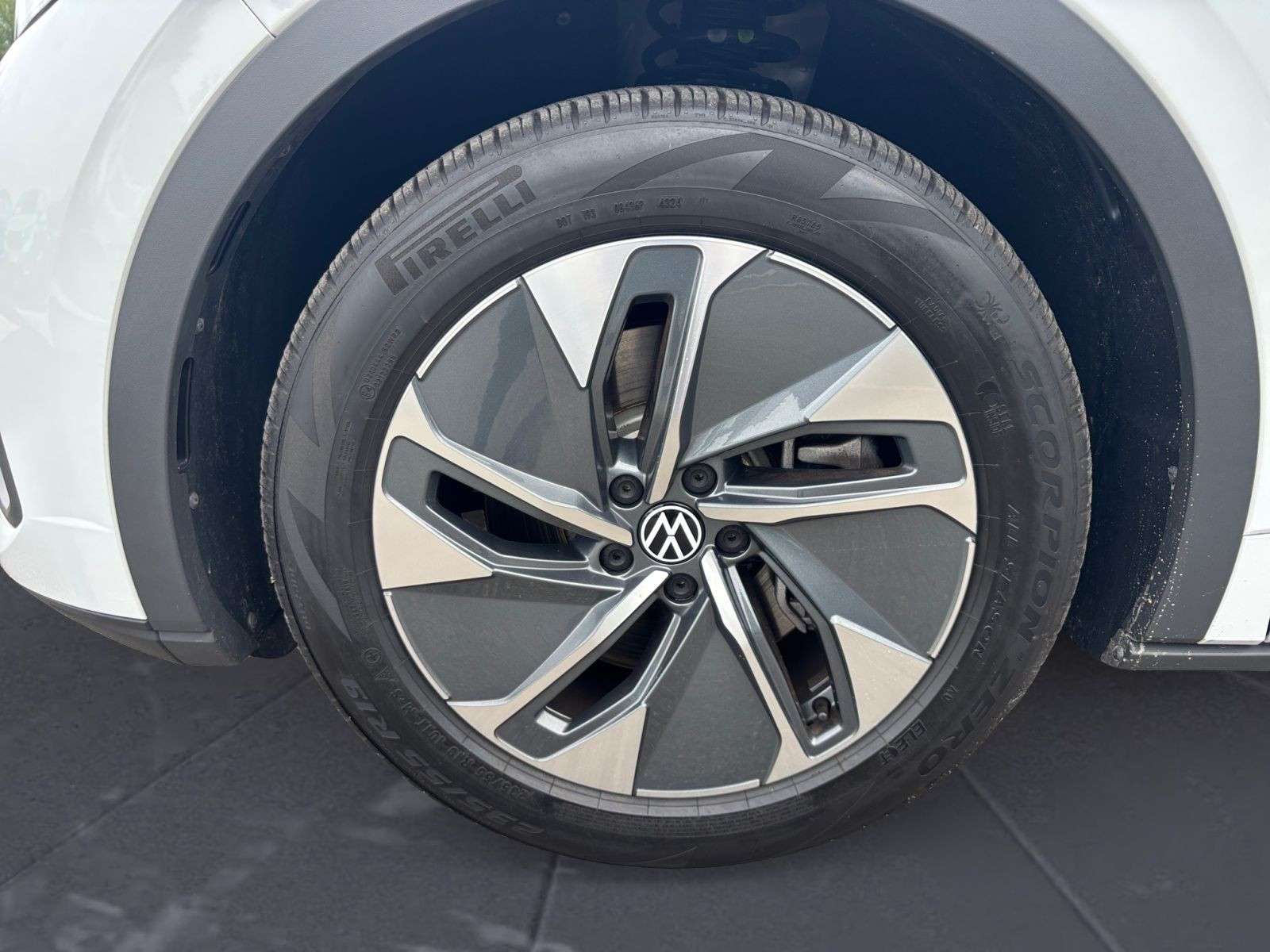 Volkswagen ID.5