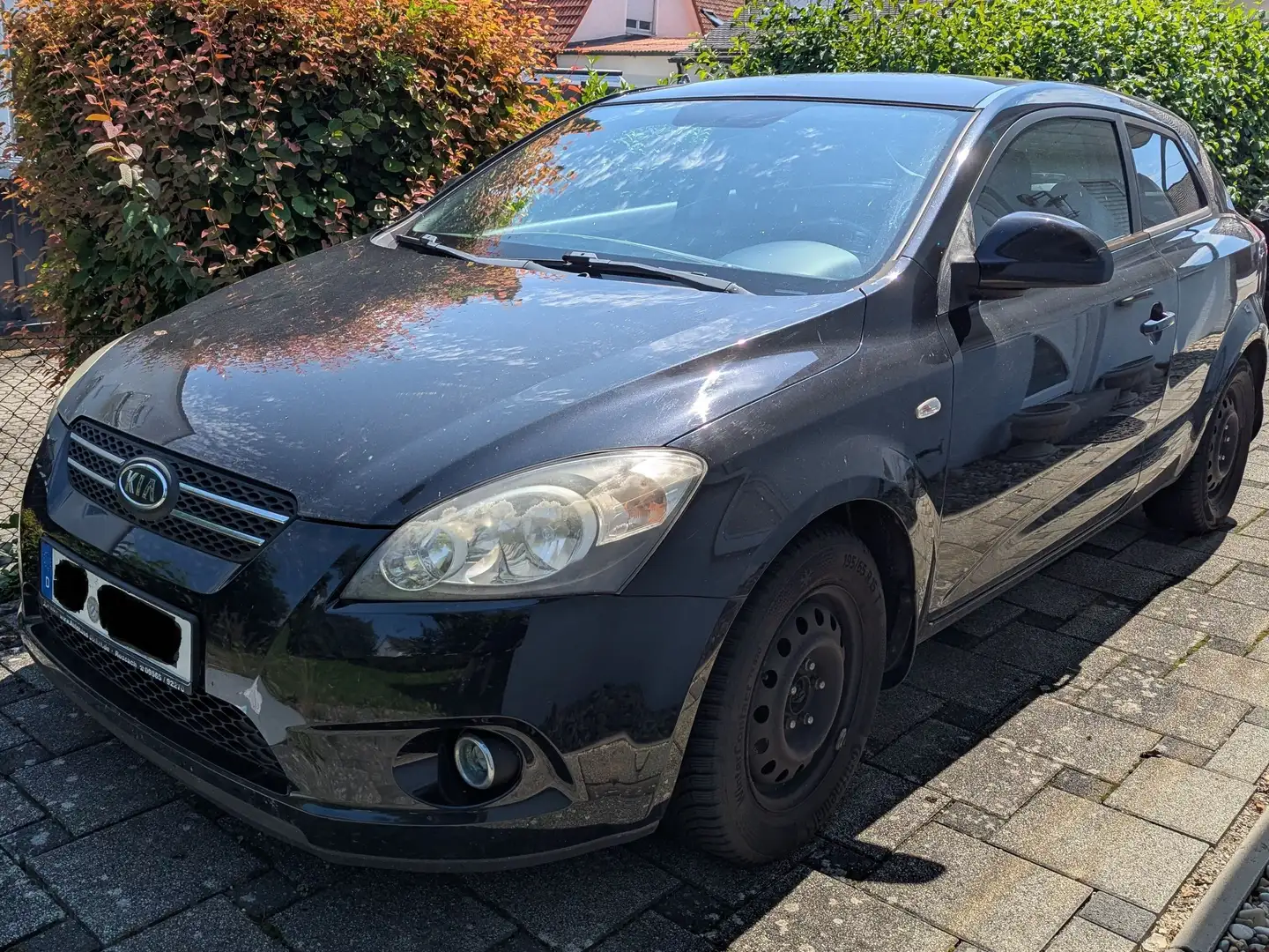 Kia Ceed / cee'd Ceed 1.4 CVVT Schrägheck Schwarz - 1