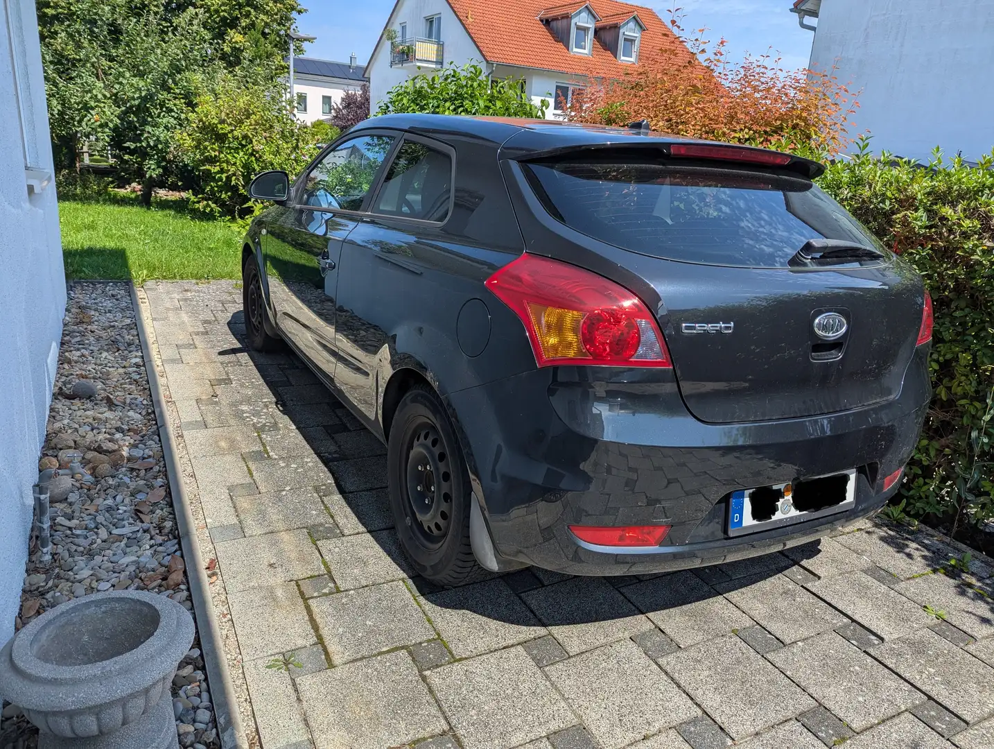 Kia Ceed / cee'd Ceed 1.4 CVVT Schrägheck Schwarz - 2