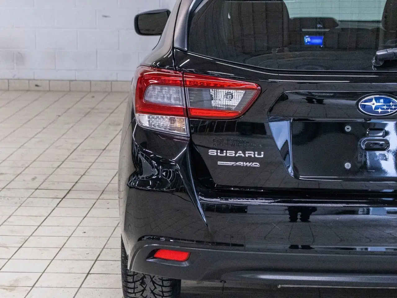 Subaru Impreza снимка Subaru Impreza