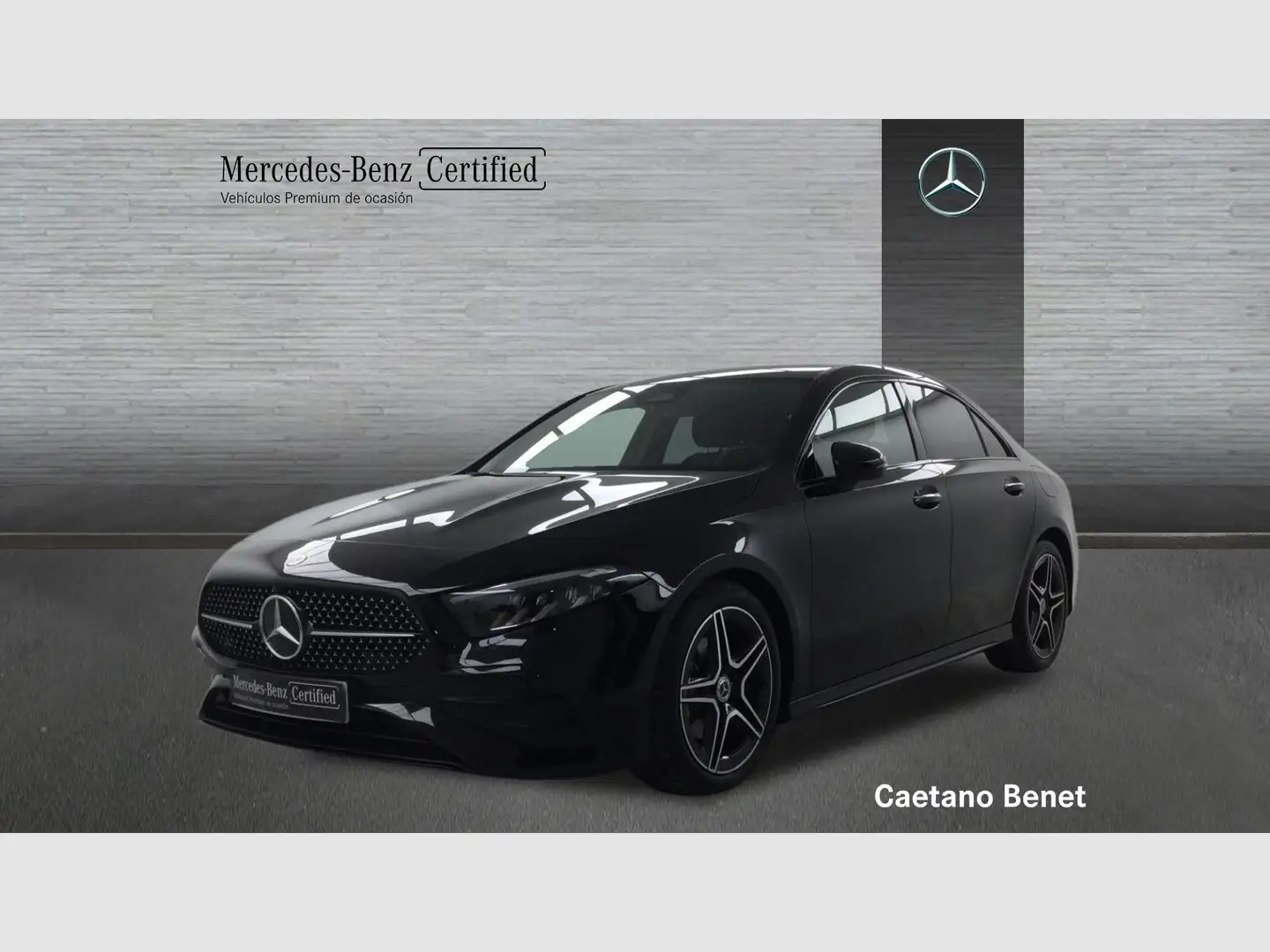 Mercedes-Benz A 180 Sedán Noir - 2