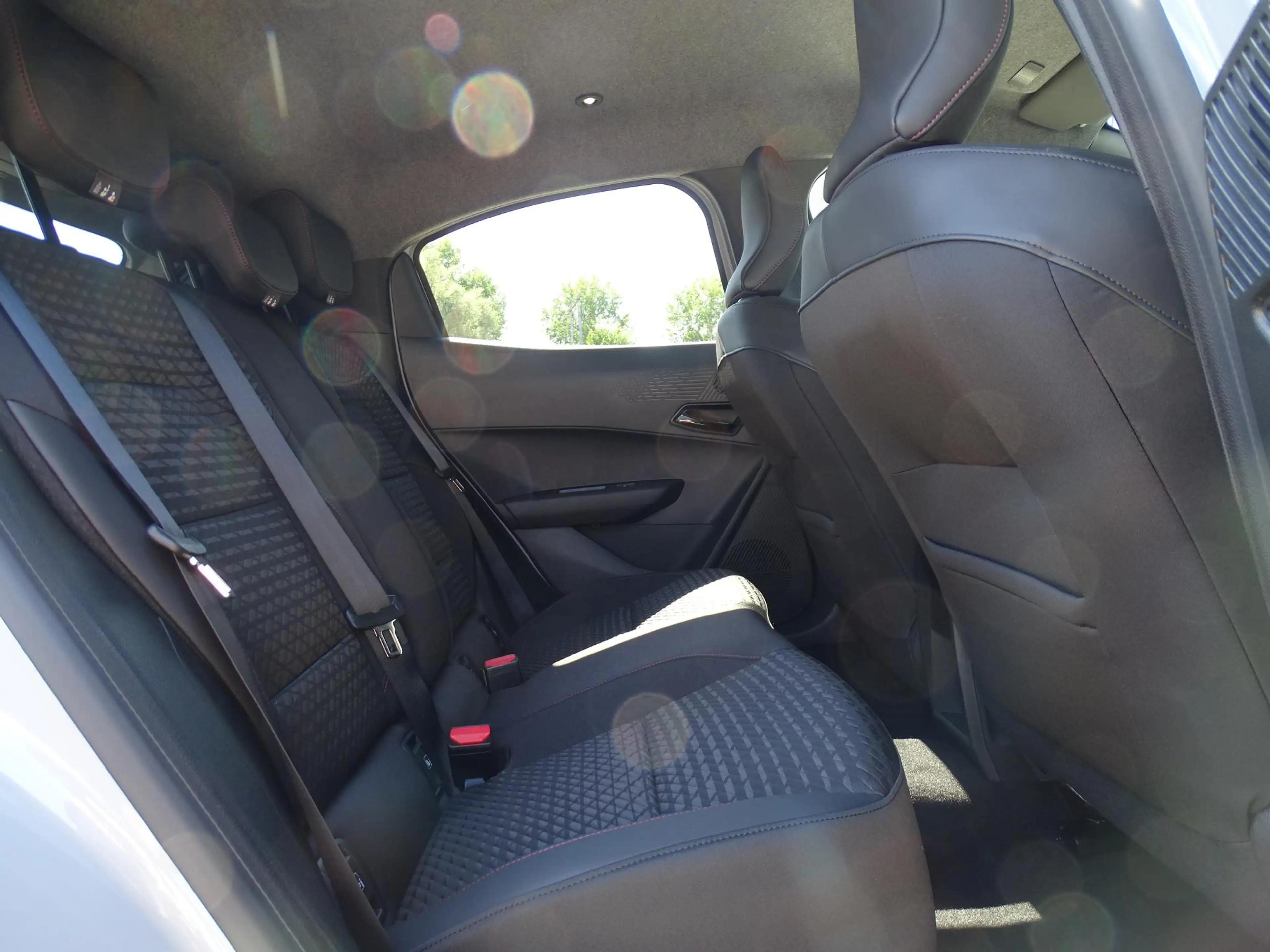 Renault Clio 1.8 Hybrid 160 techno NU 5 JAAR GARANTIE! / ALL SE — photo 29