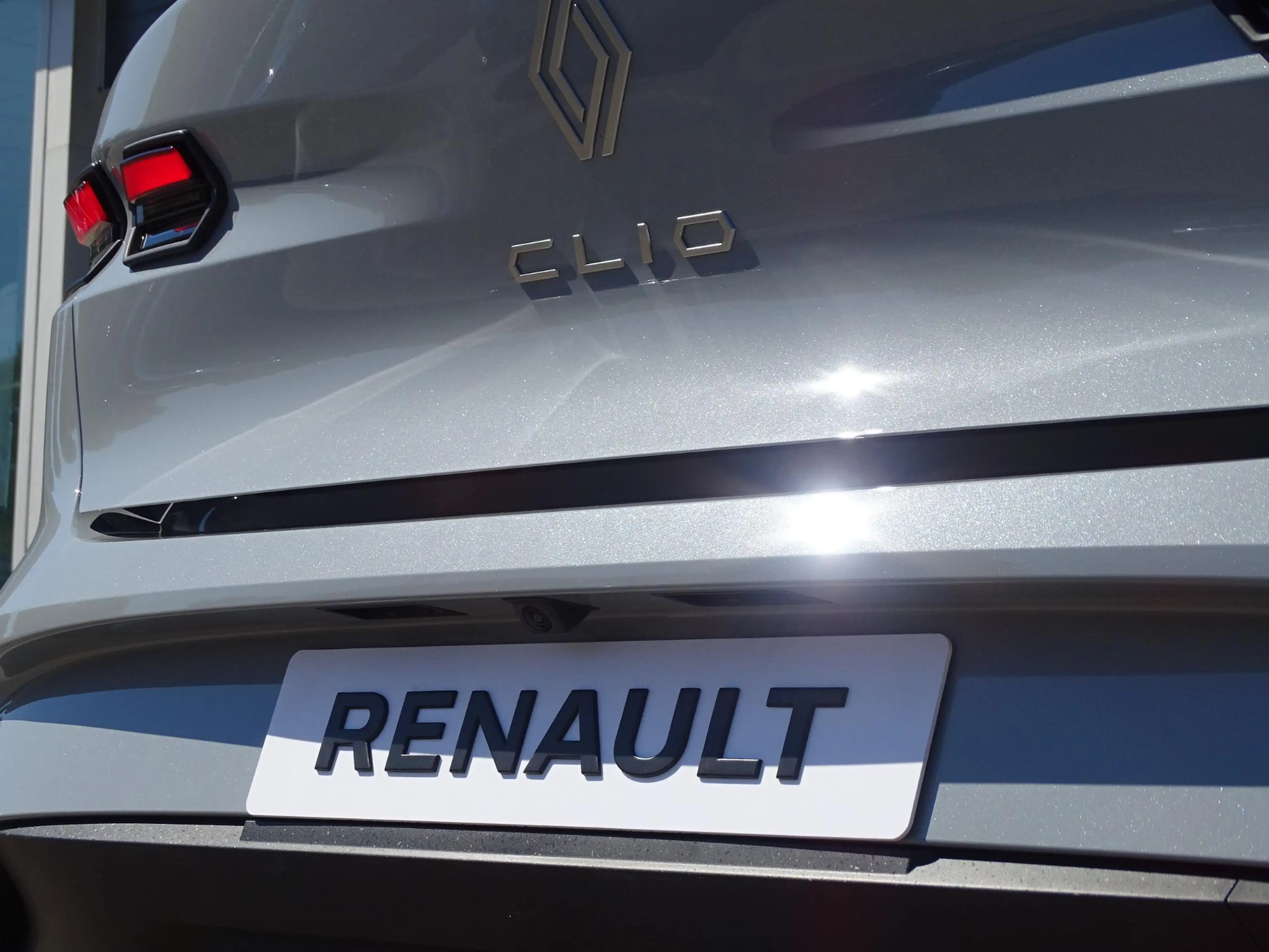 Renault Clio 1.8 Hybrid 160 techno NU 5 JAAR GARANTIE! / ALL SE — photo 12