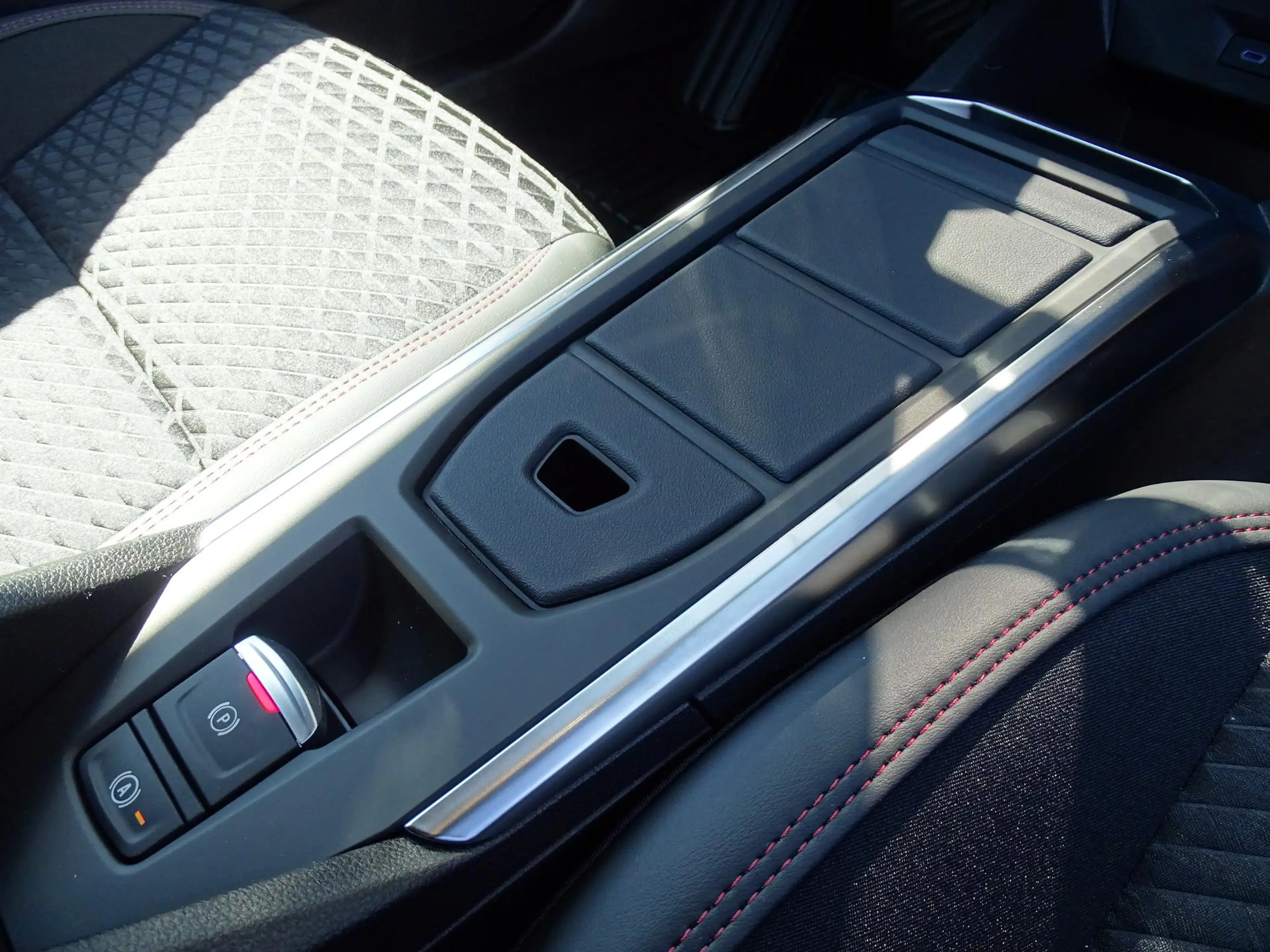 Renault Clio 1.8 Hybrid 160 techno NU 5 JAAR GARANTIE! / ALL SE — photo 34