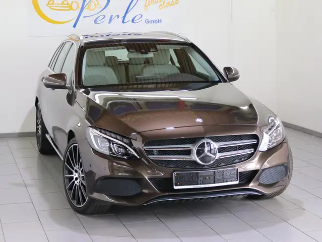 Mercedes-Benz C 400 T 9G 4M AVANTG"DISTR+"AIRMATIC"RK"SOUND"LED"19ZOLL
