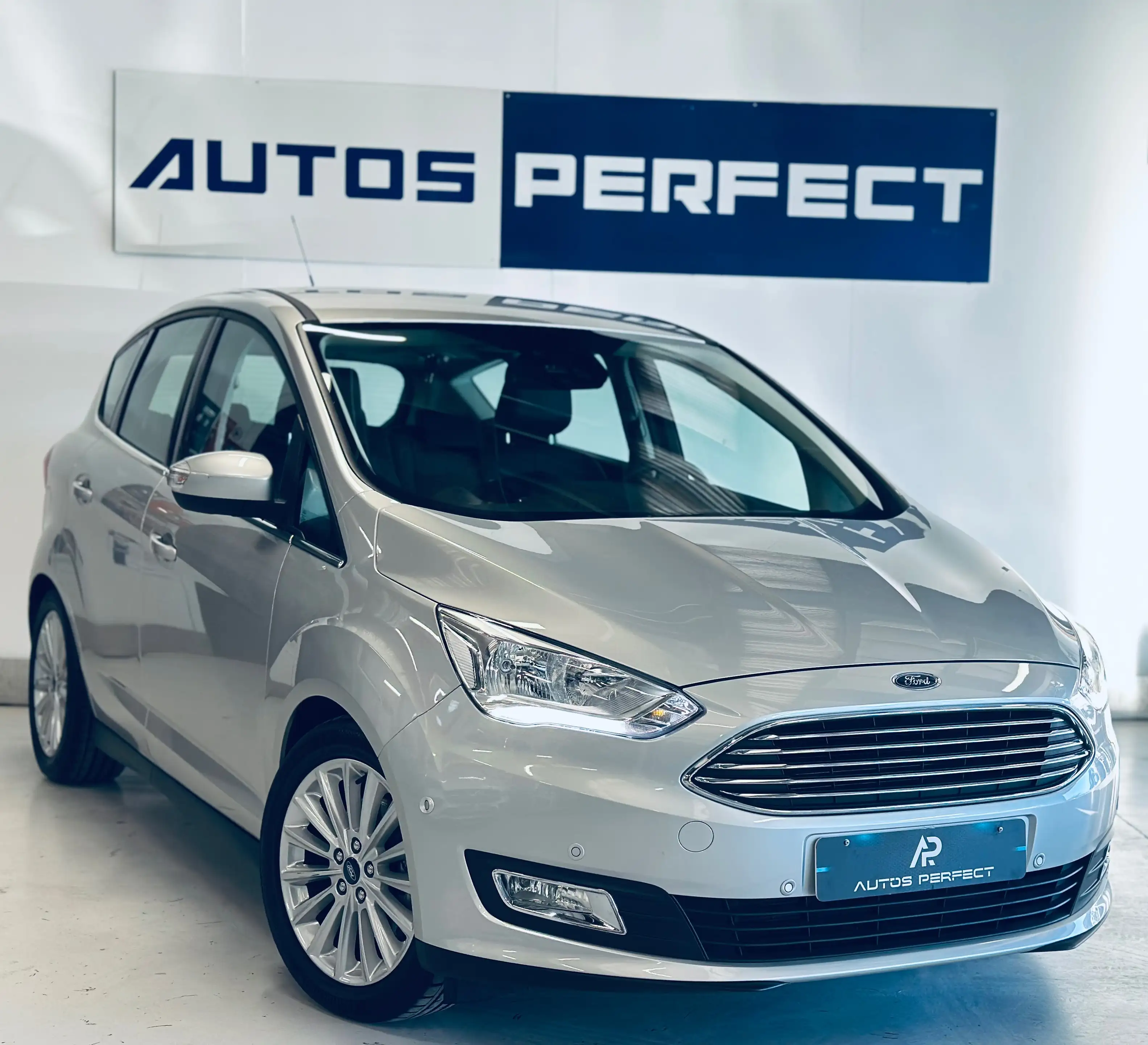 Ford C-Max 1.5 BOITE AUTO CAMERA NAVI BLUETOOTH S CHAUFF ELEC CUIR VOLANT CHAUFF — photo 2