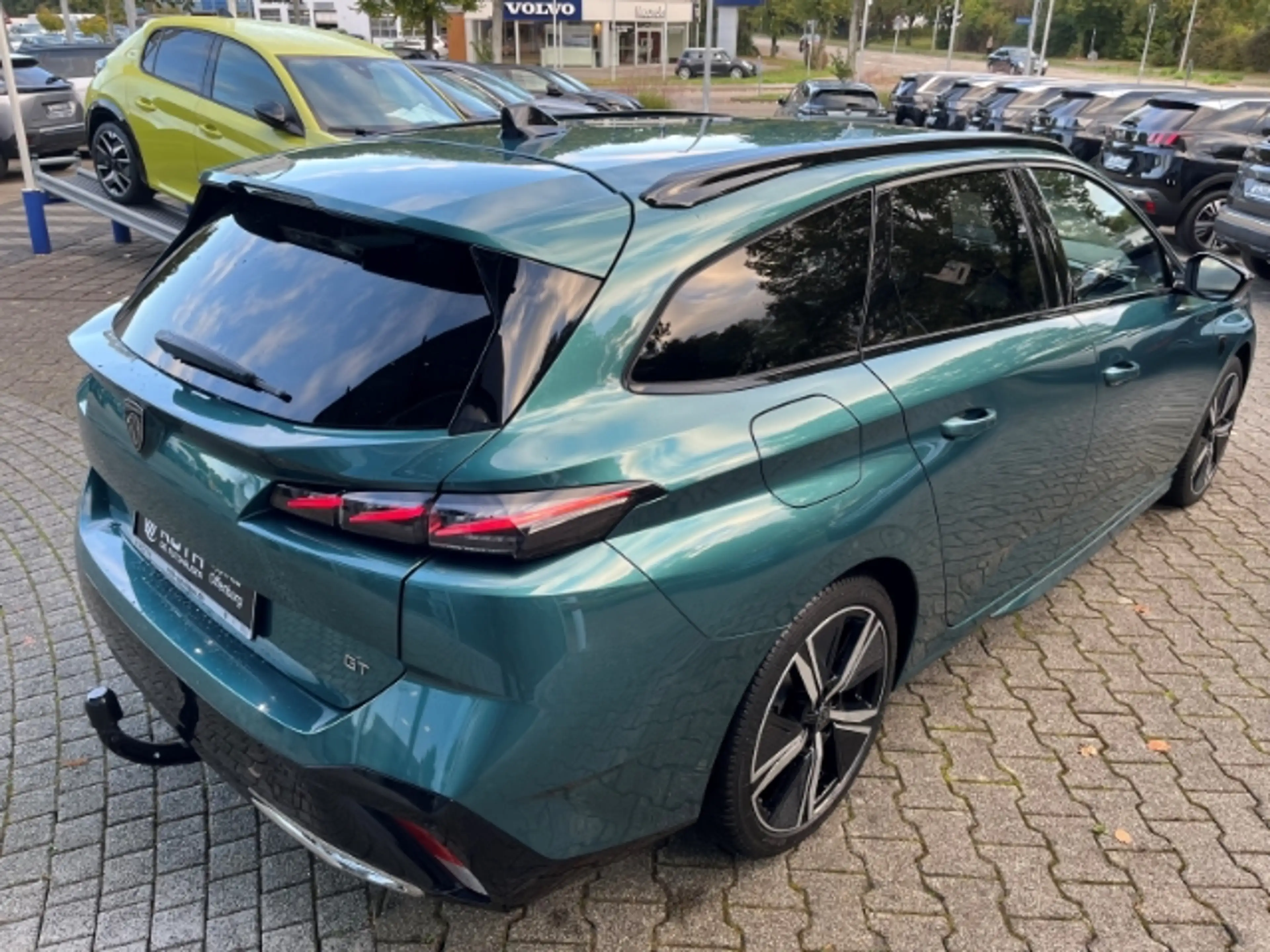 Peugeot 308 SW GT AHK Navi Memory Sitze 360 Kamera Klima — photo 4
