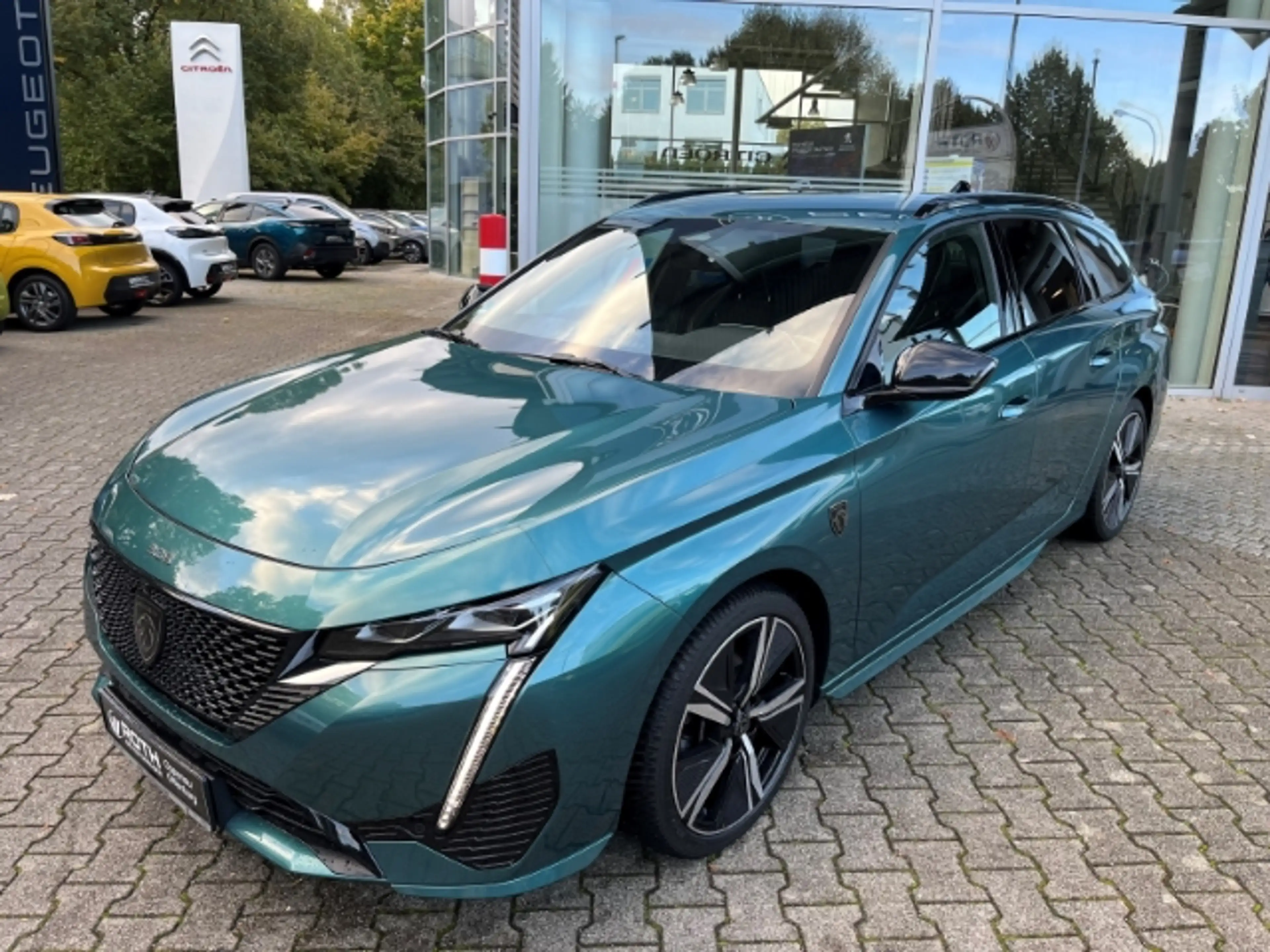 Peugeot 308 SW GT AHK Navi Memory Sitze 360 Kamera Klima