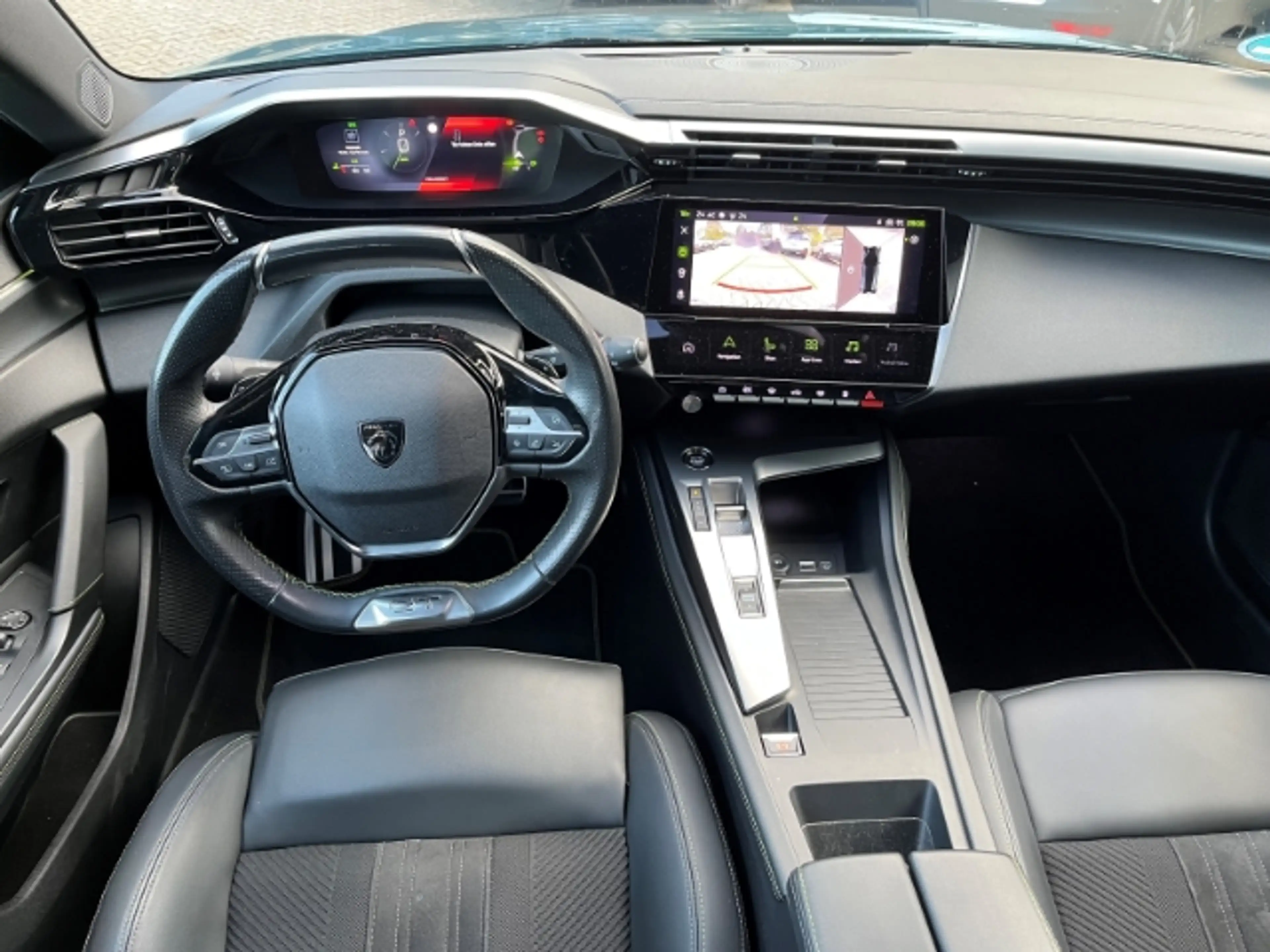Peugeot 308 SW GT AHK Navi Memory Sitze 360 Kamera Klima — photo 9