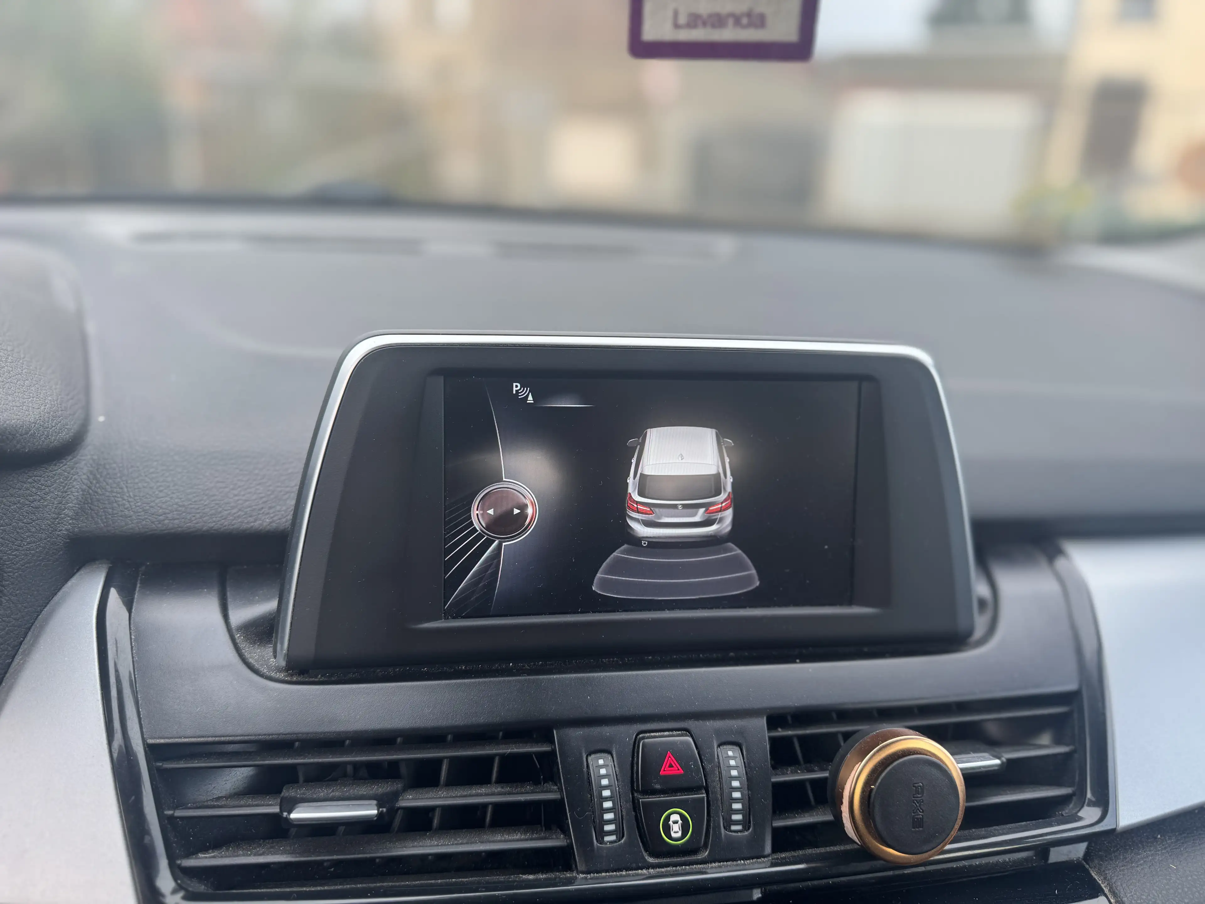 BMW 214 Active Tourer 214 d — photo 10