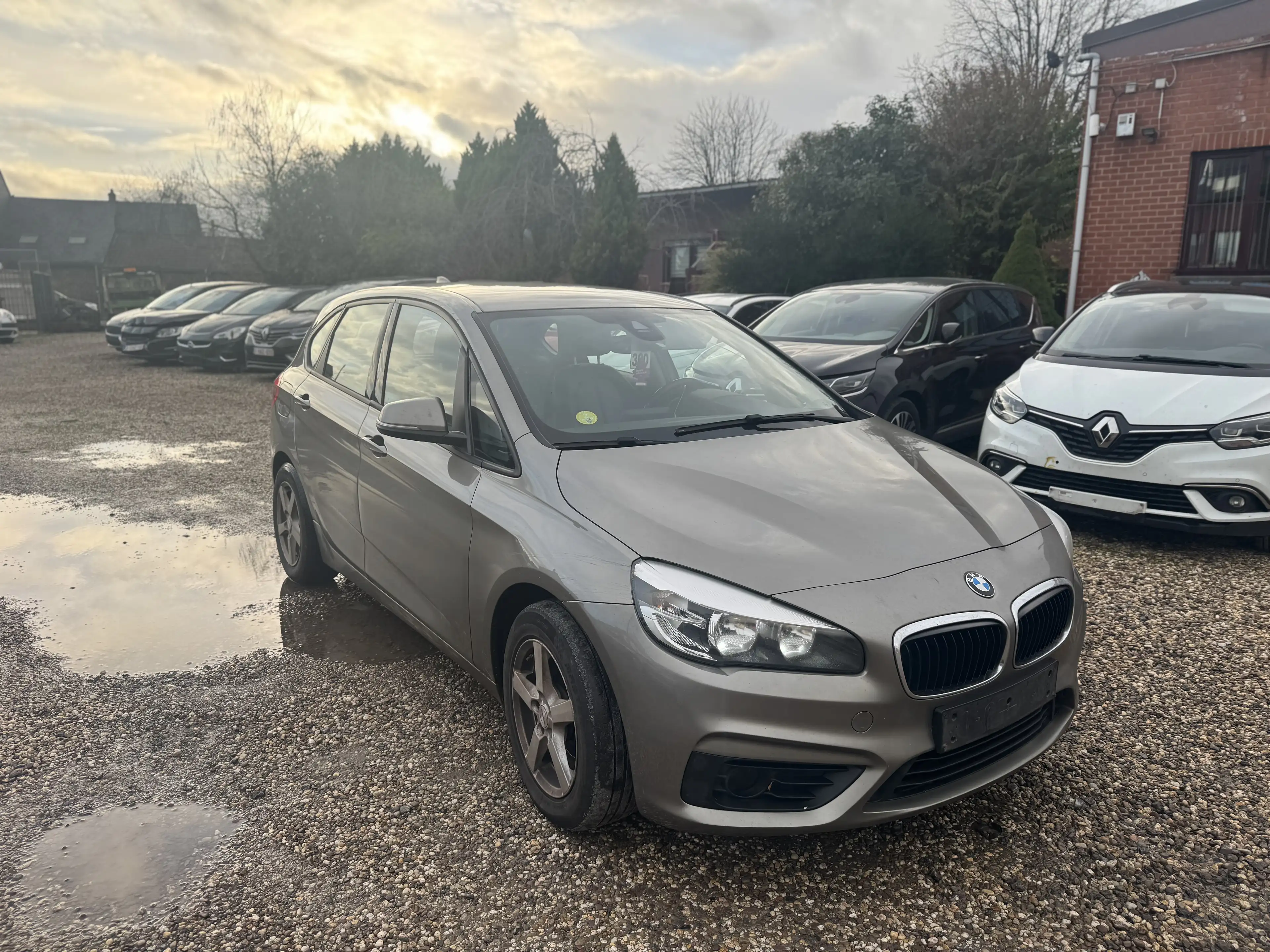 BMW 214 Active Tourer 214 d — photo 3