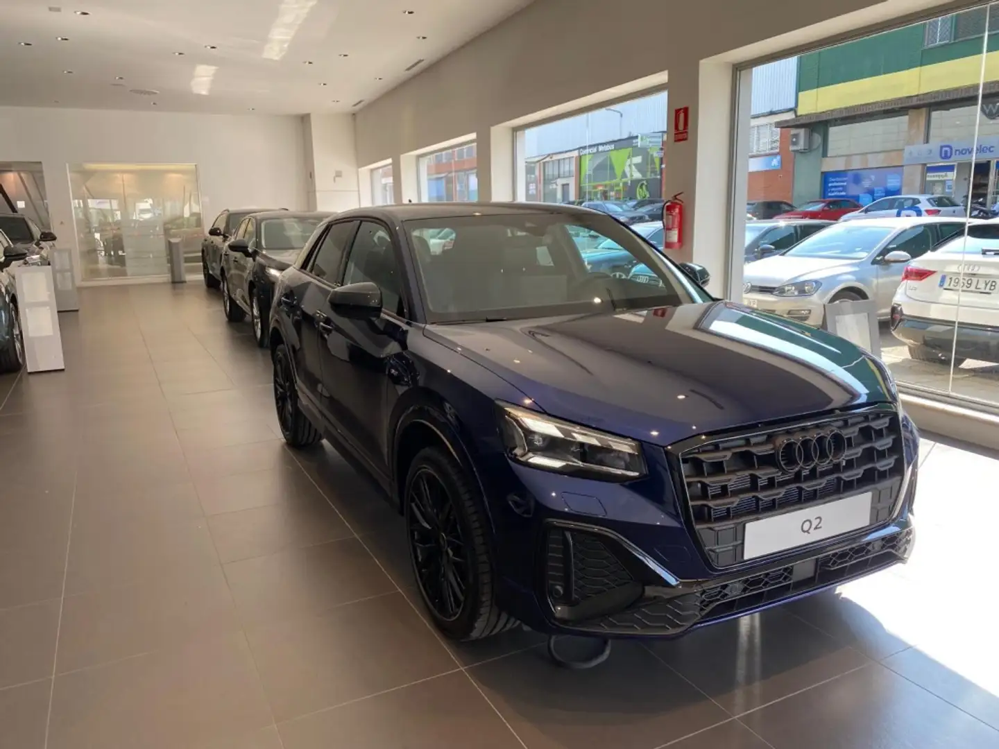 Audi Q2 35 TFSI Adrenalin Black edition S tronic 110kW Azul - 2
