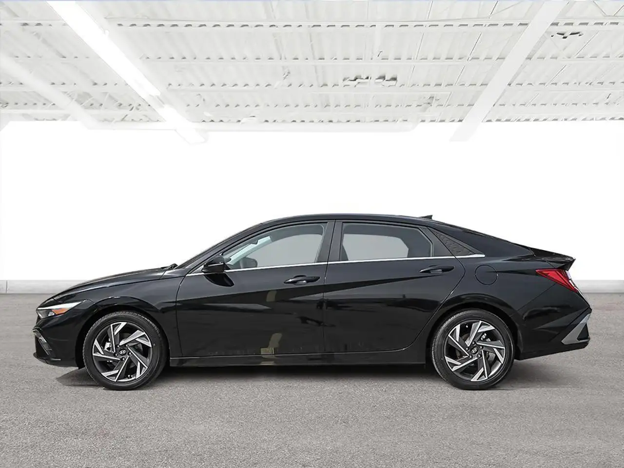 Hyundai ELANTRA снимка Hyundai ELANTRA