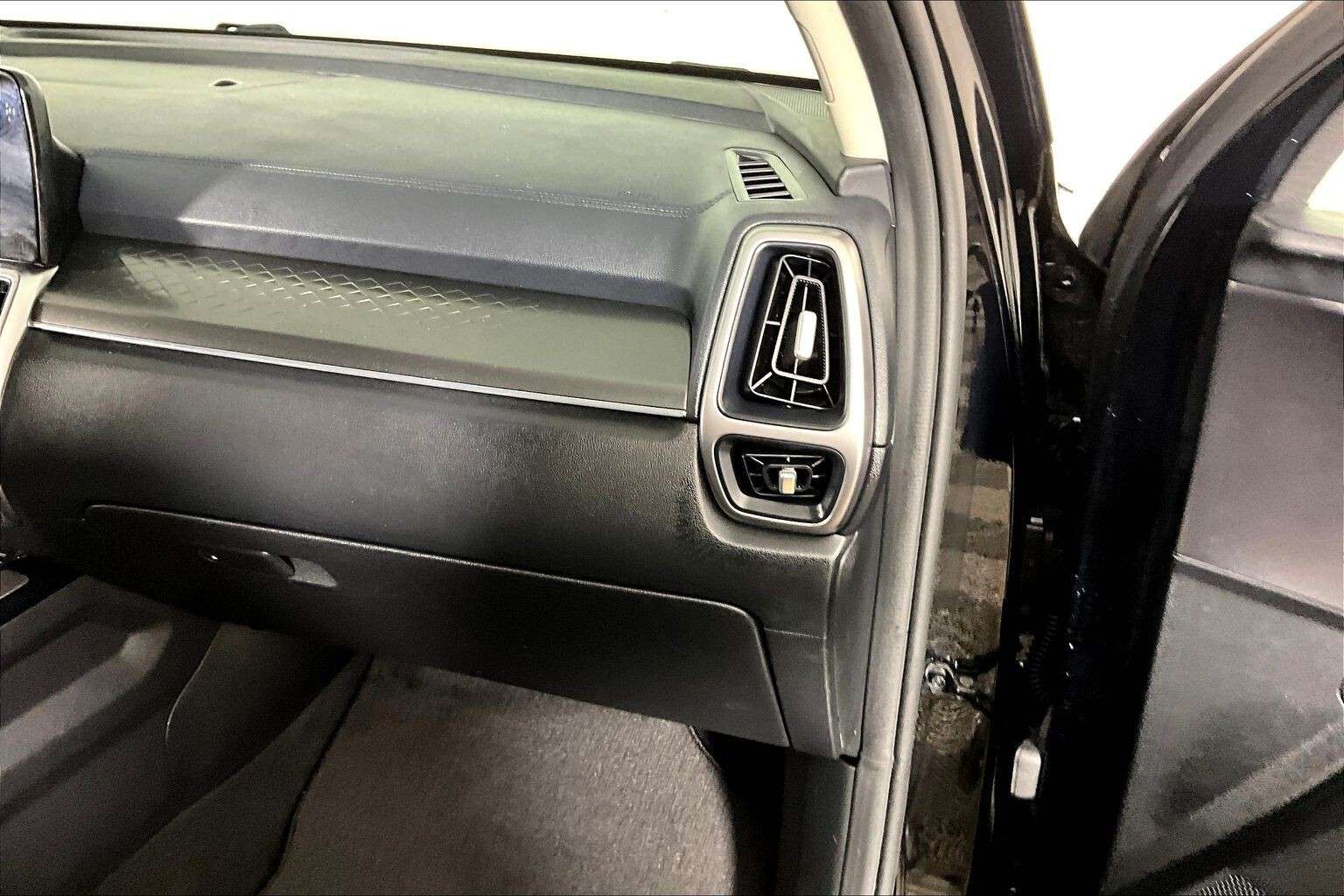used 2021 Kia Sorento car, priced at $17,998