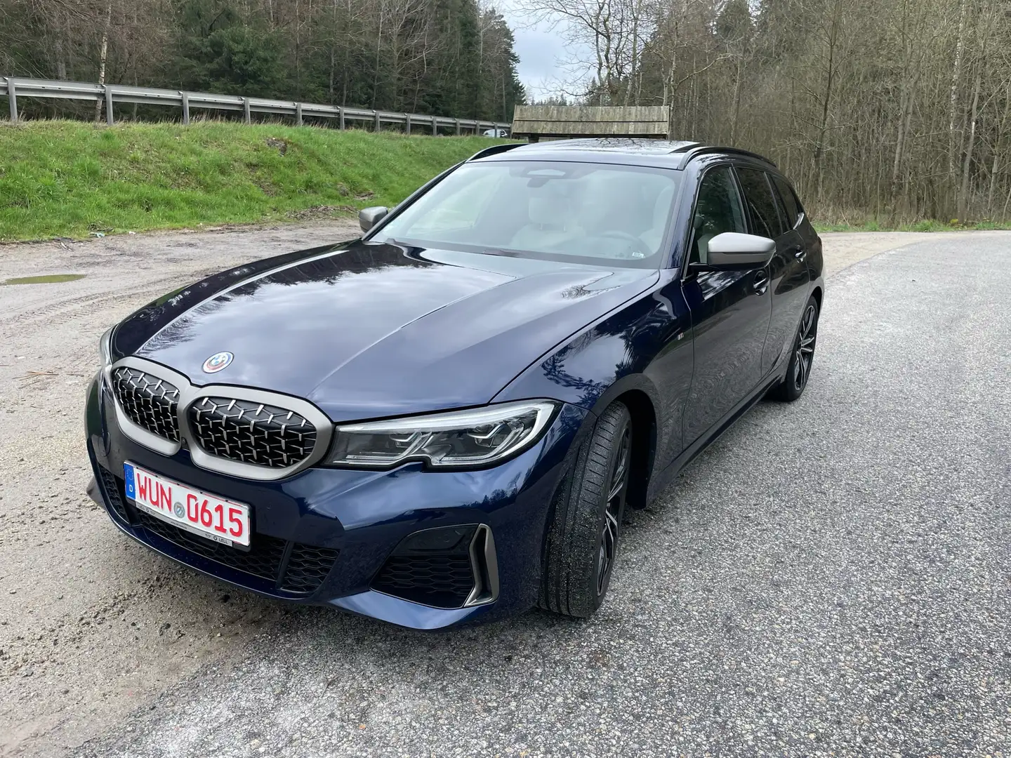 BMW 340 M340i Touring xDrive Blauw - 1